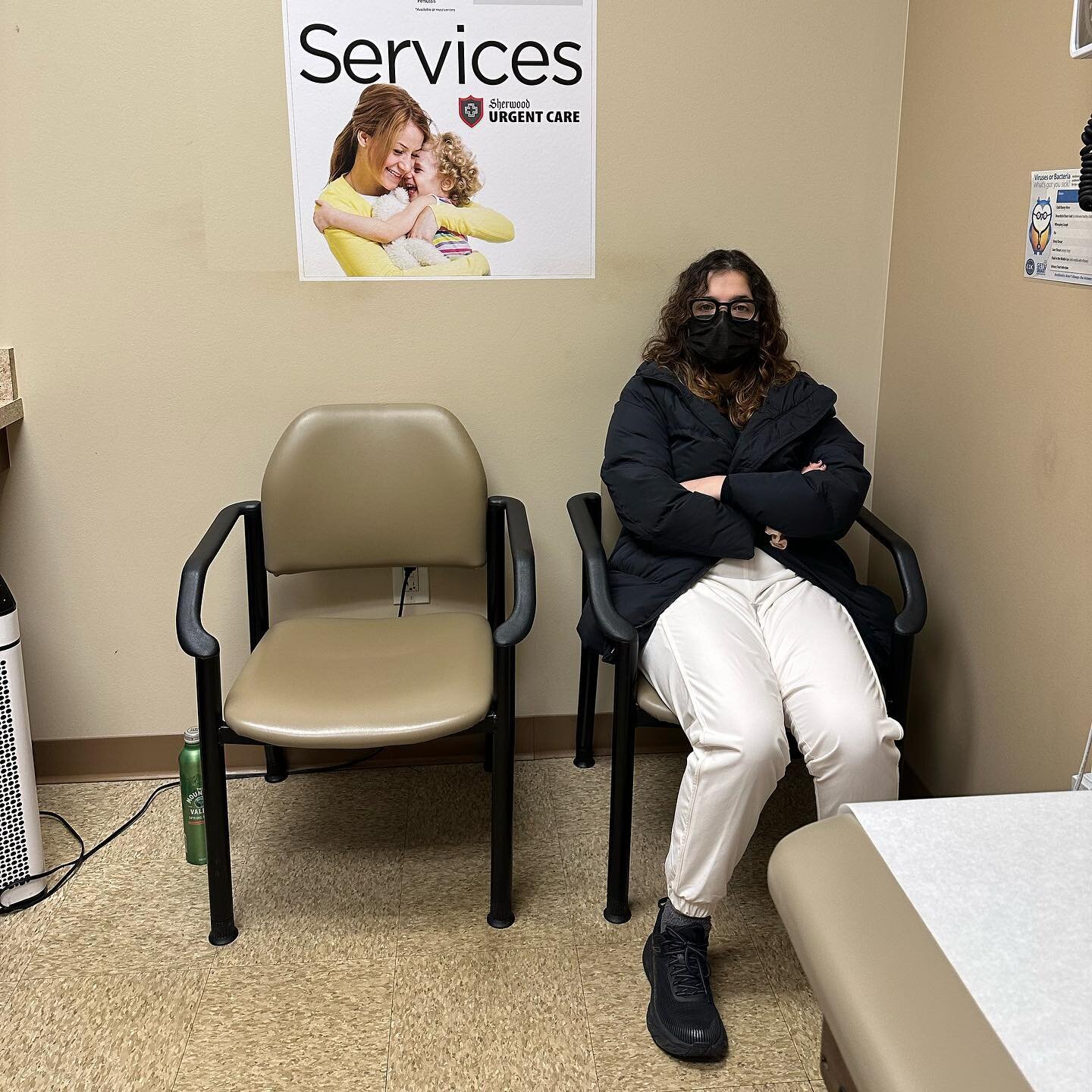 Another weekend, another urgent care 🤙🏻
