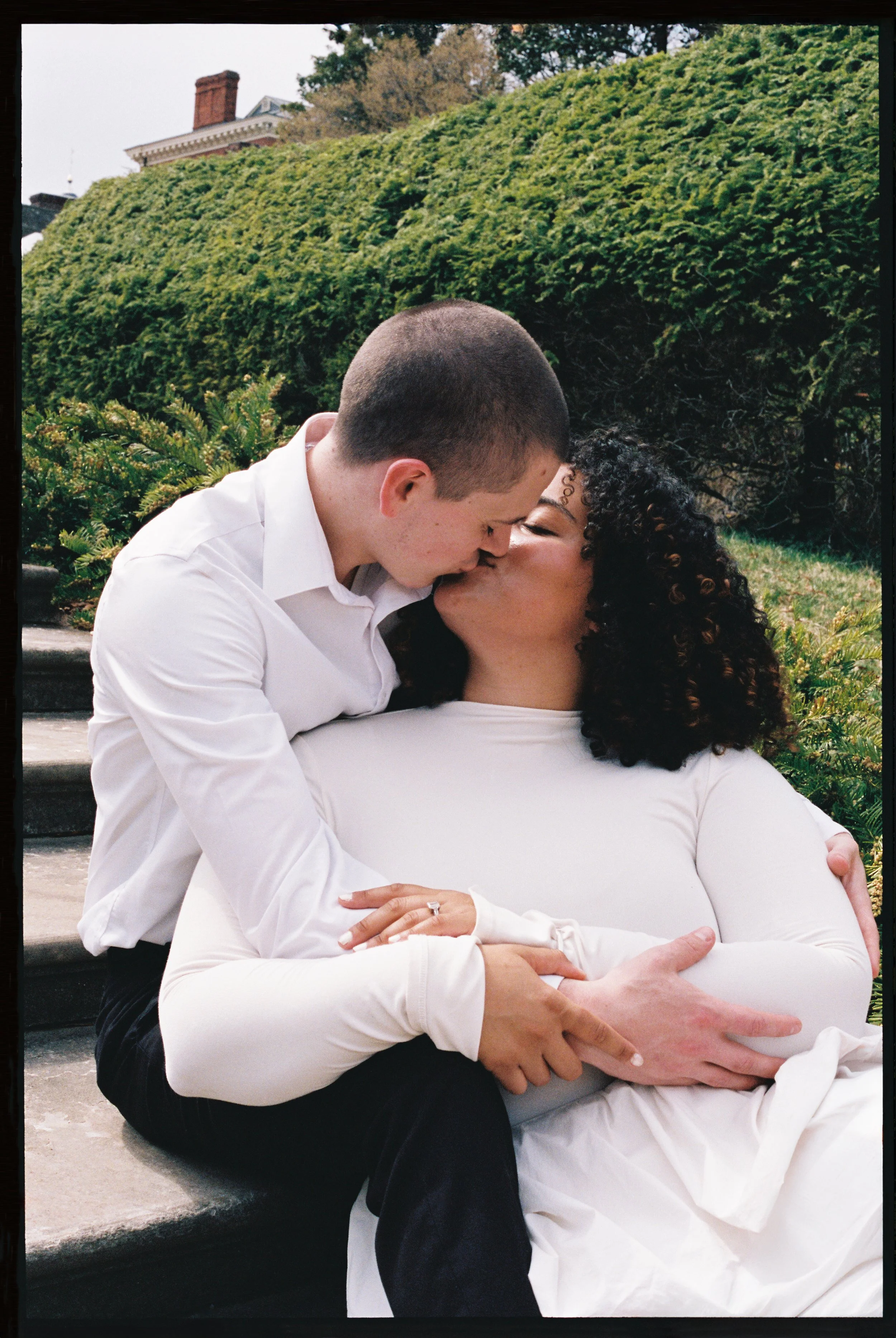 RB_Portra 400_01_0017-Edit.jpg