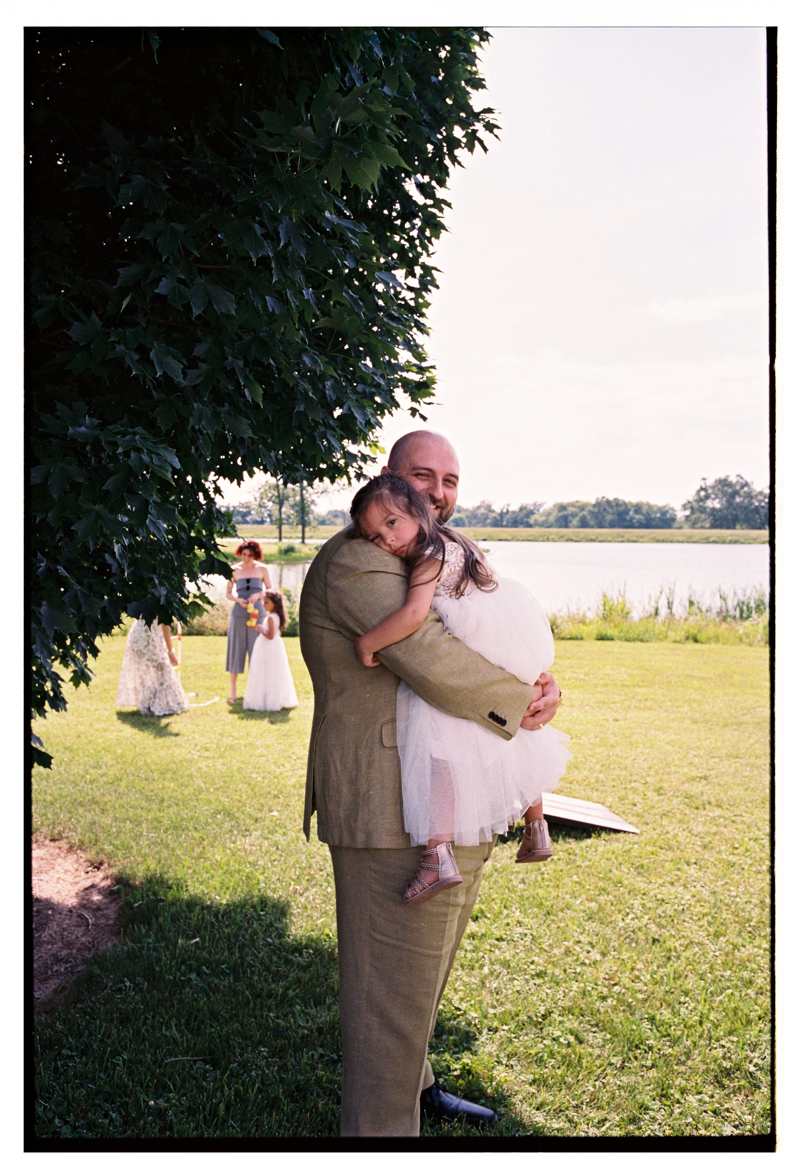 RB_2899_Portra 400_000133-R1-058-27A.jpg