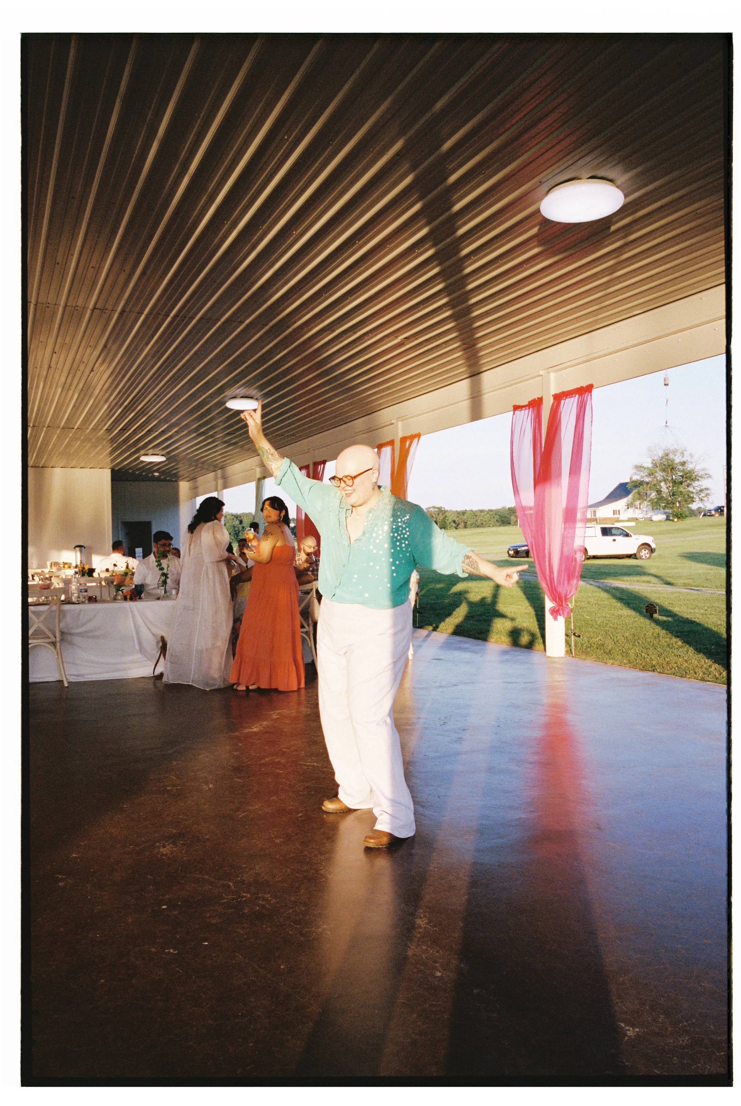 RB_2906_Portra 400_000140-R1-038-17A.jpeg
