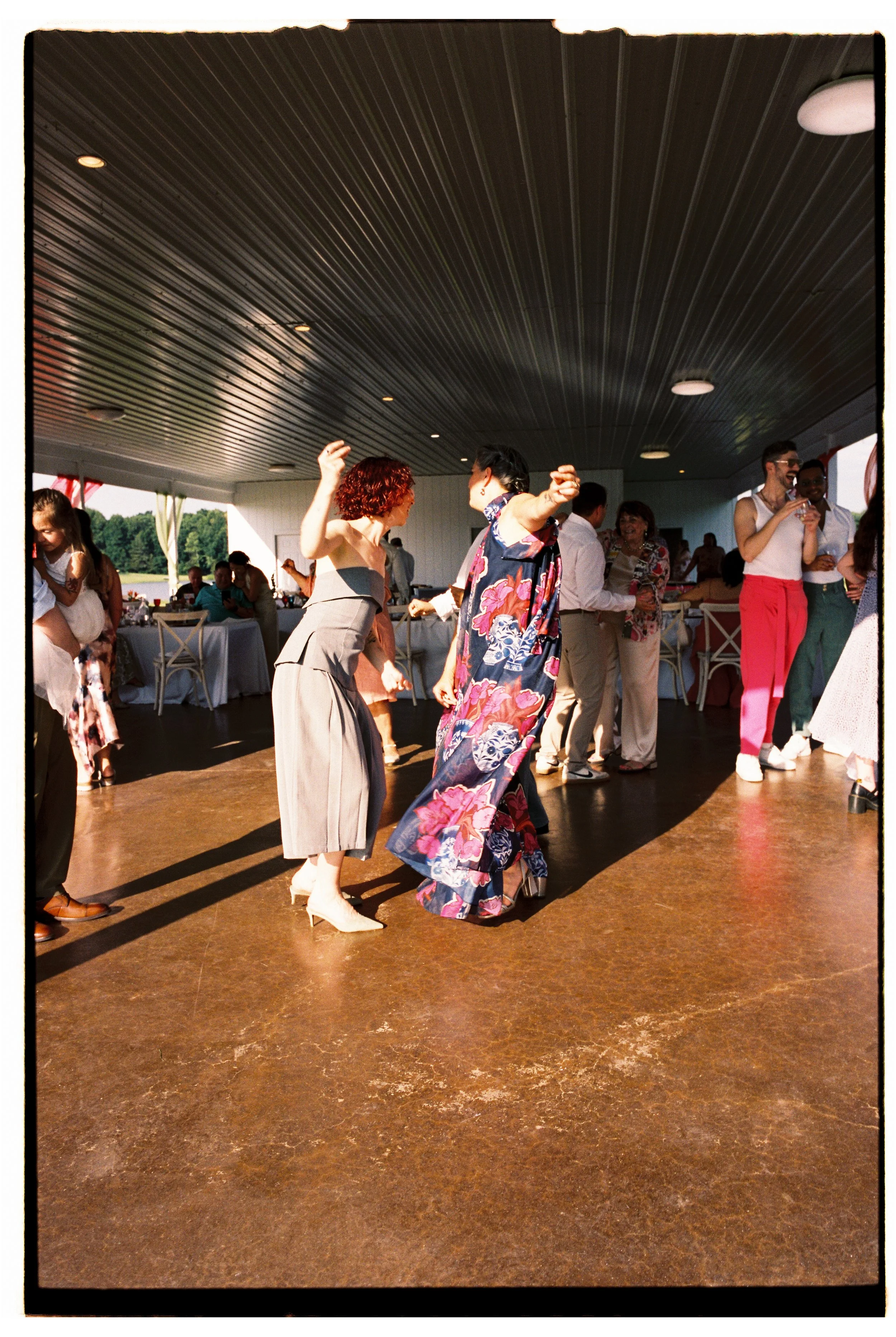 RB_2903_Portra 400_000137-R1-026-11A-Edit.jpeg