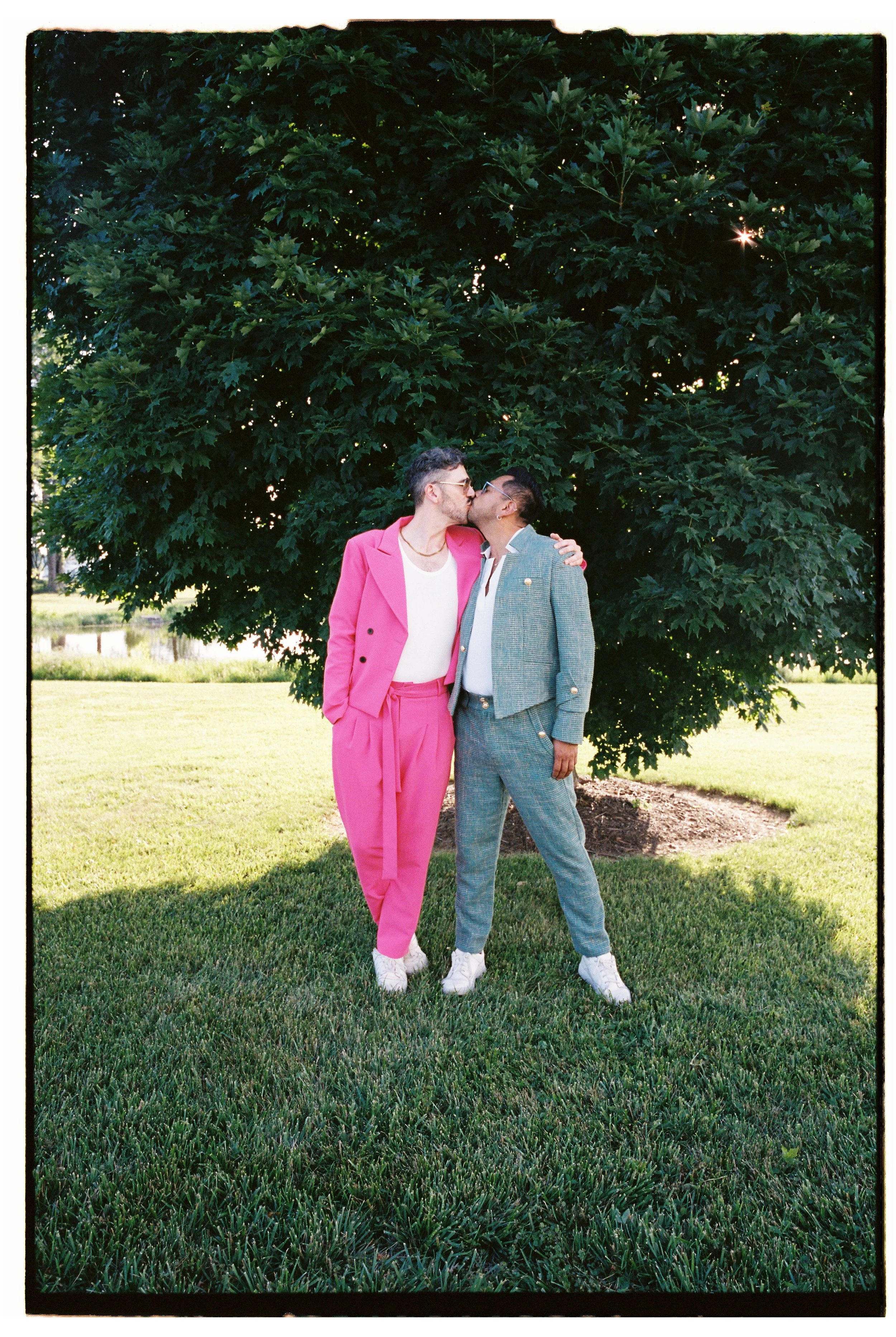 RB_2903_Portra 400_000137-R1-064-30A-Edit.jpeg