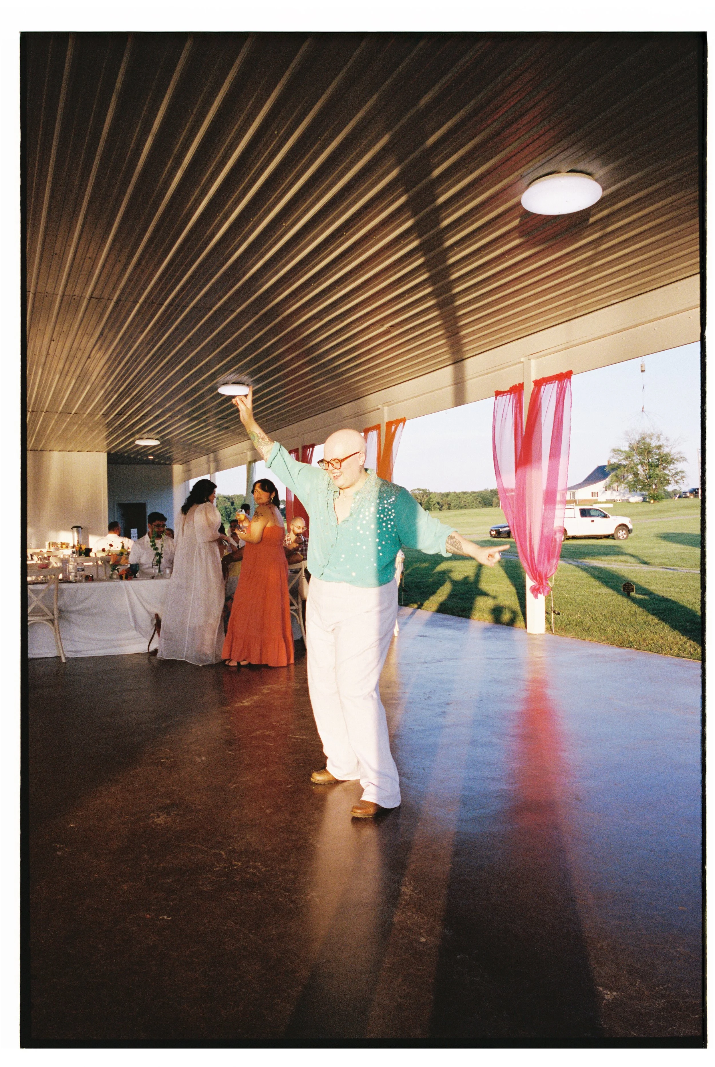 RB_2906_Portra 400_000140-R1-038-17A-Edit.jpeg