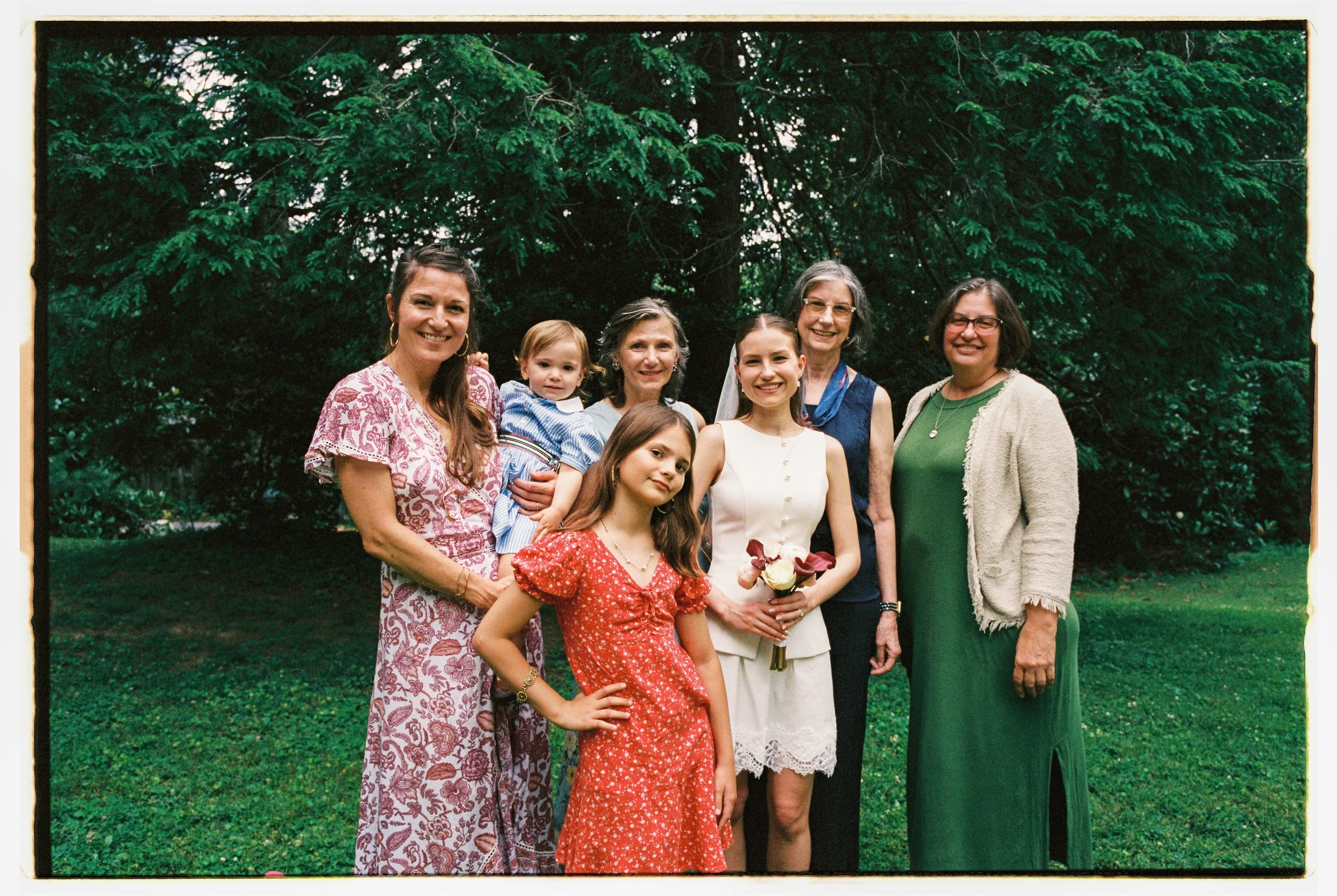 RB_4976_Portra 400_000545-R1-072-34A.jpg