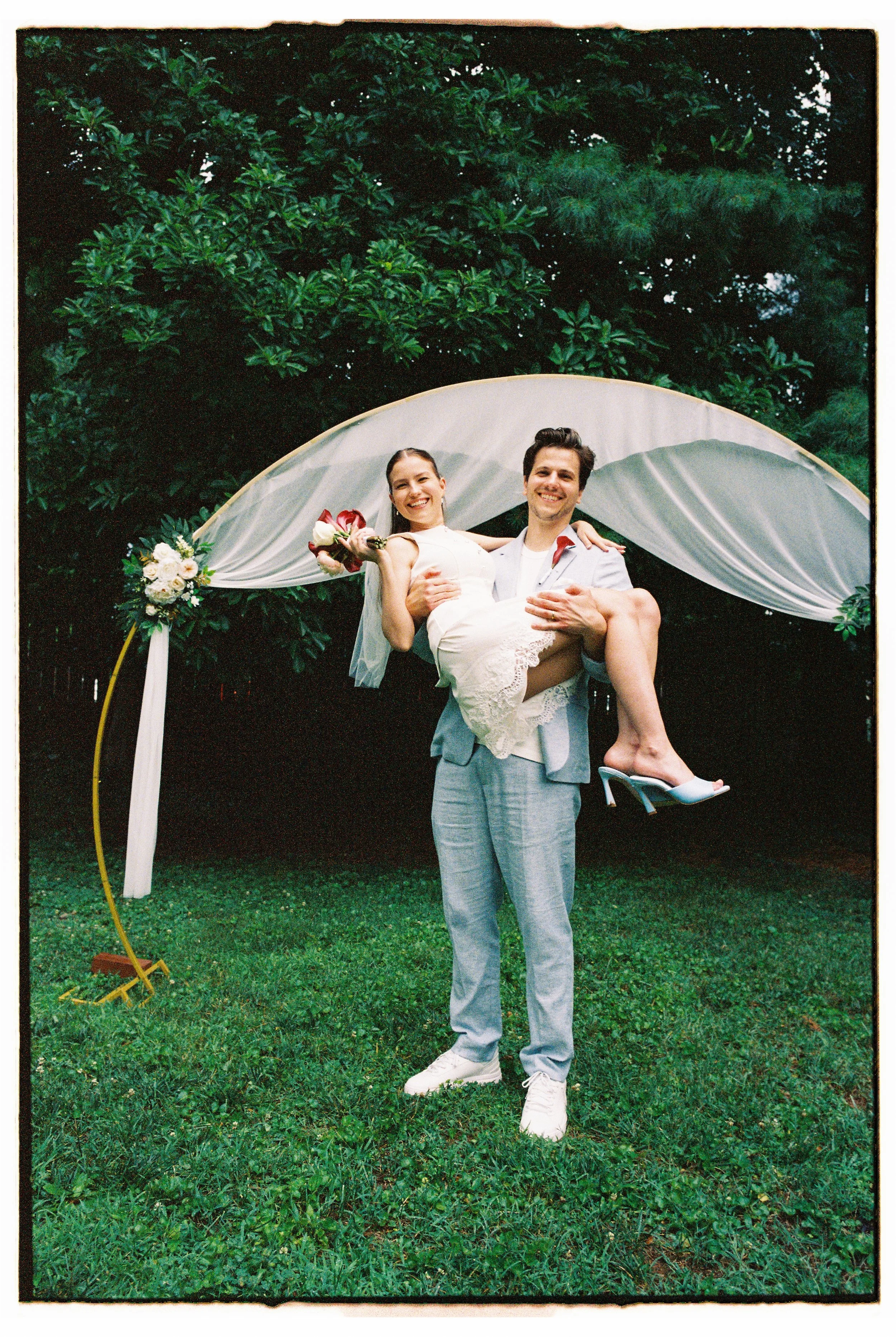 RB_4979_Portra 800_000548-R1-024-10A.jpeg