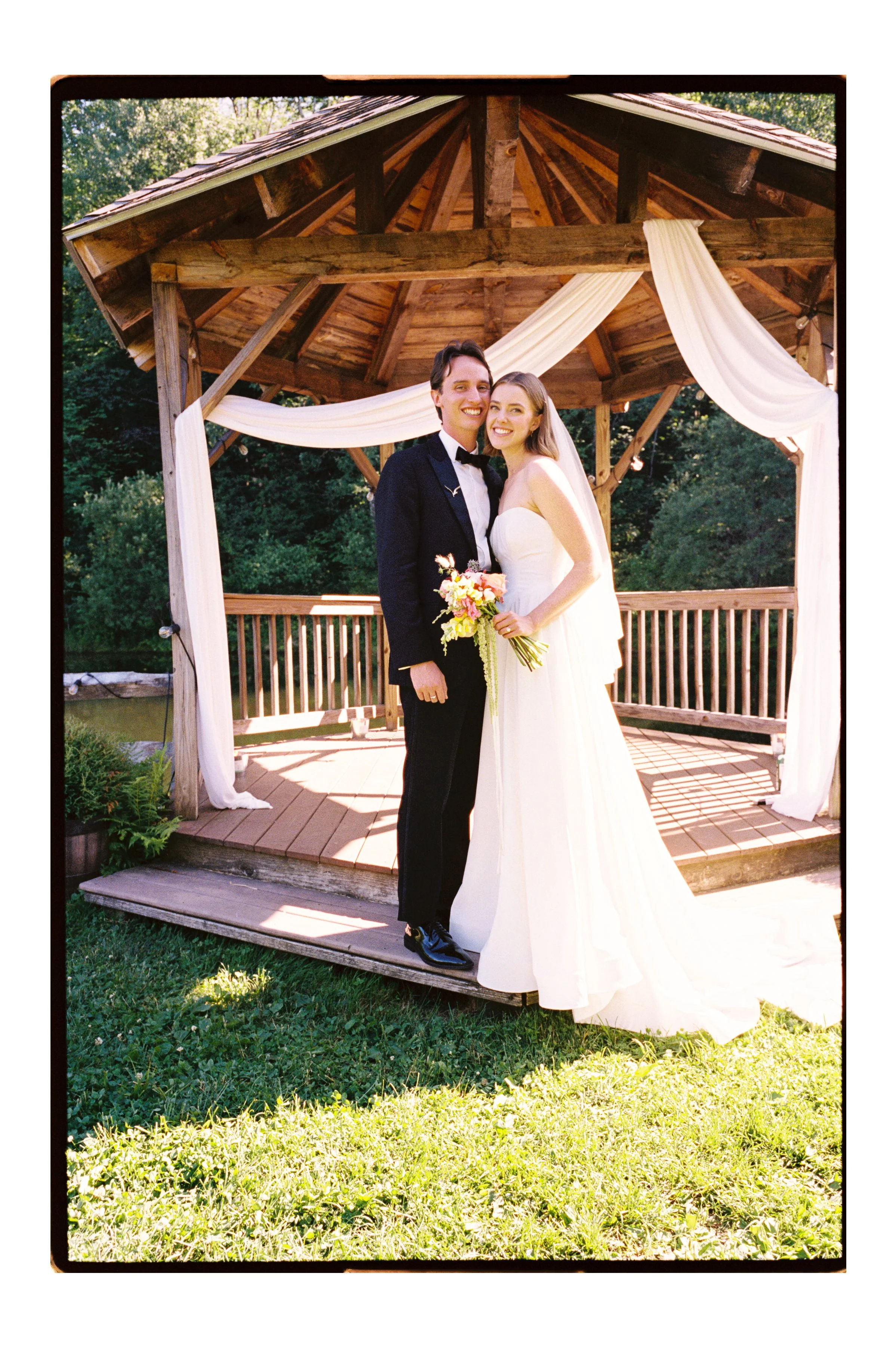 RB-B32843-16-24-Edit.jpg