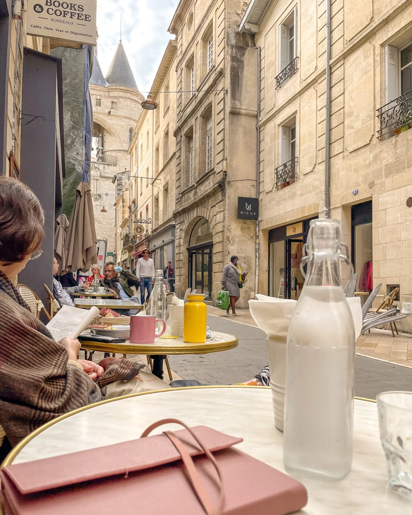 one of my favourite French cities that often gets overlooked when planning a trip to France &amp; it&rsquo;s only a 2hr train ride from Paris ~ is Bordeaux! I lived there for a year &amp; I loved it&rsquo;s charming cafes like this one @booksncoffee,