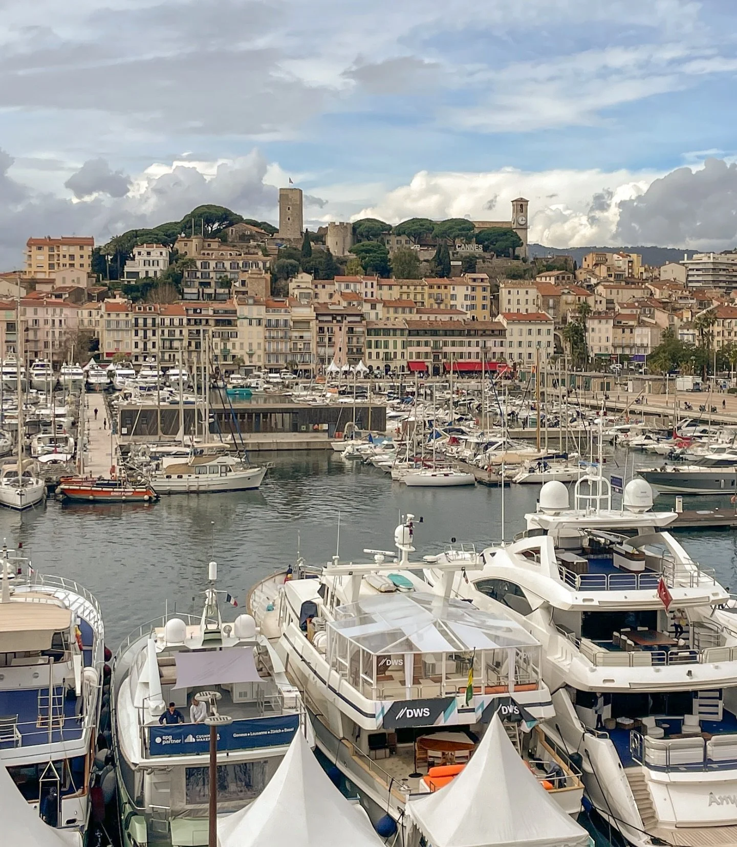 it was great to be back in Cannes all of last week for a work event with these pretty views from the Palais des Festivals everyday⚜️ 

#cannes #frenchriviera #cotesazur #cannesfrance
