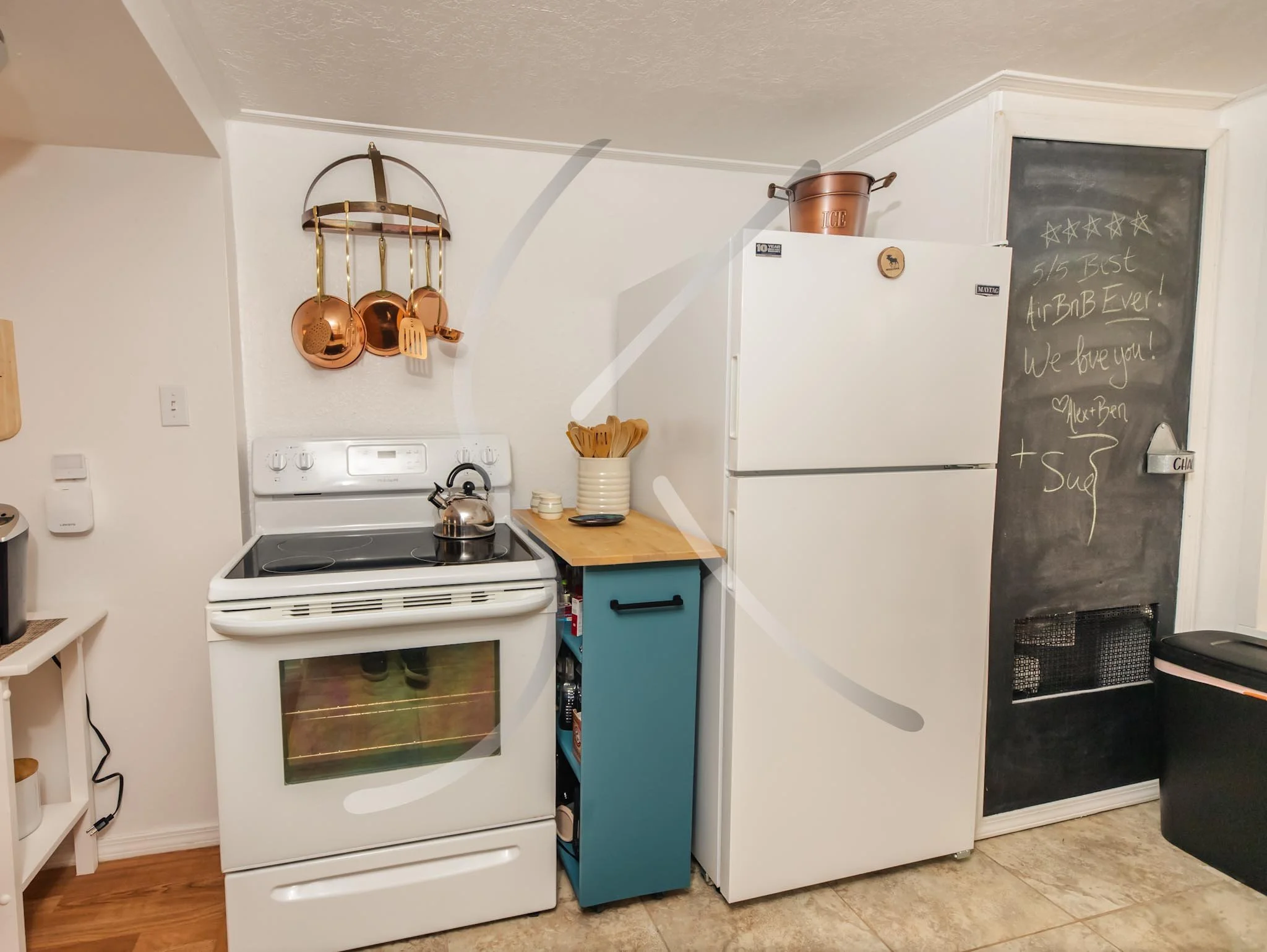 Airbnb-10.jpg