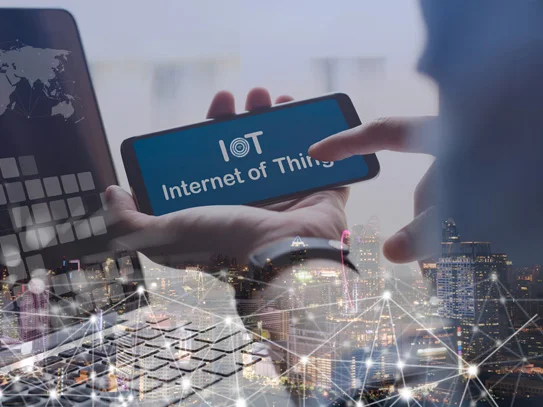 img-09-iot.jpg