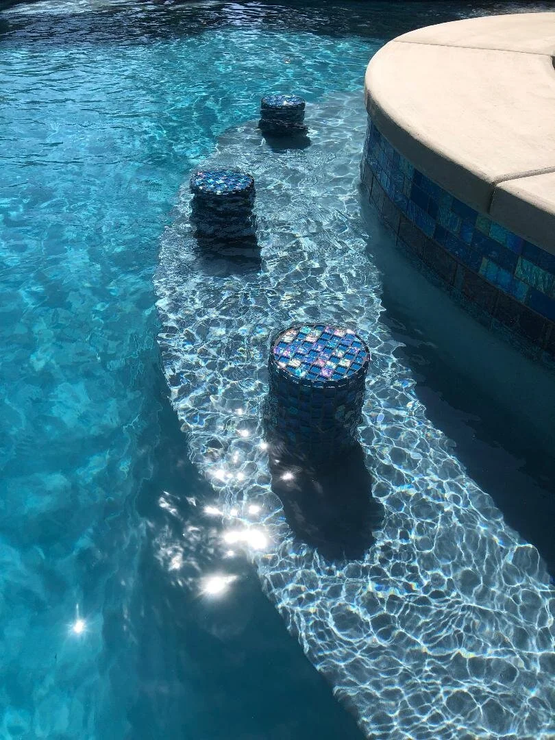 Swim-Up Seating