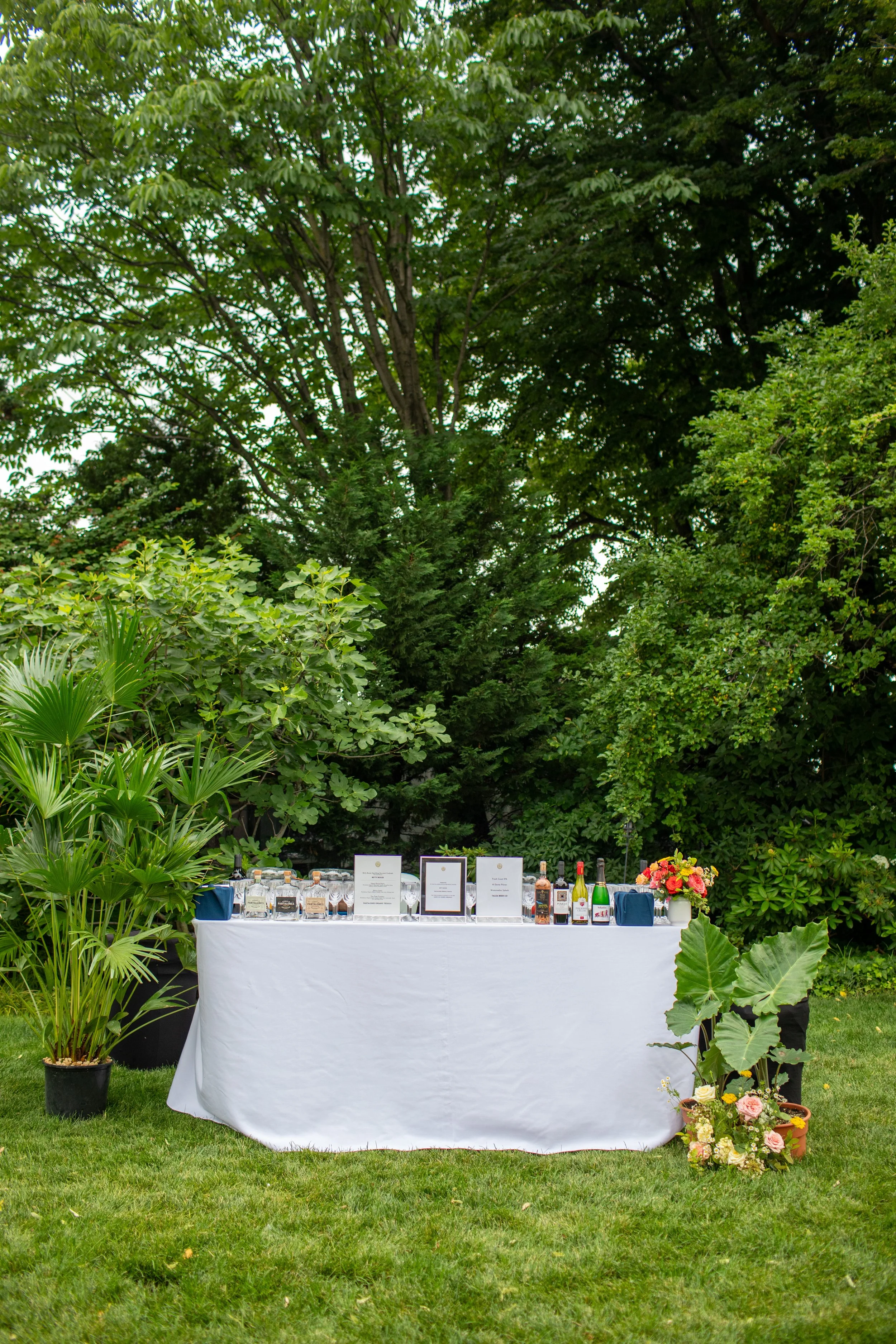AVSFlorals_AwardCeremony_JTGPhoto_IMG_1430.jpg