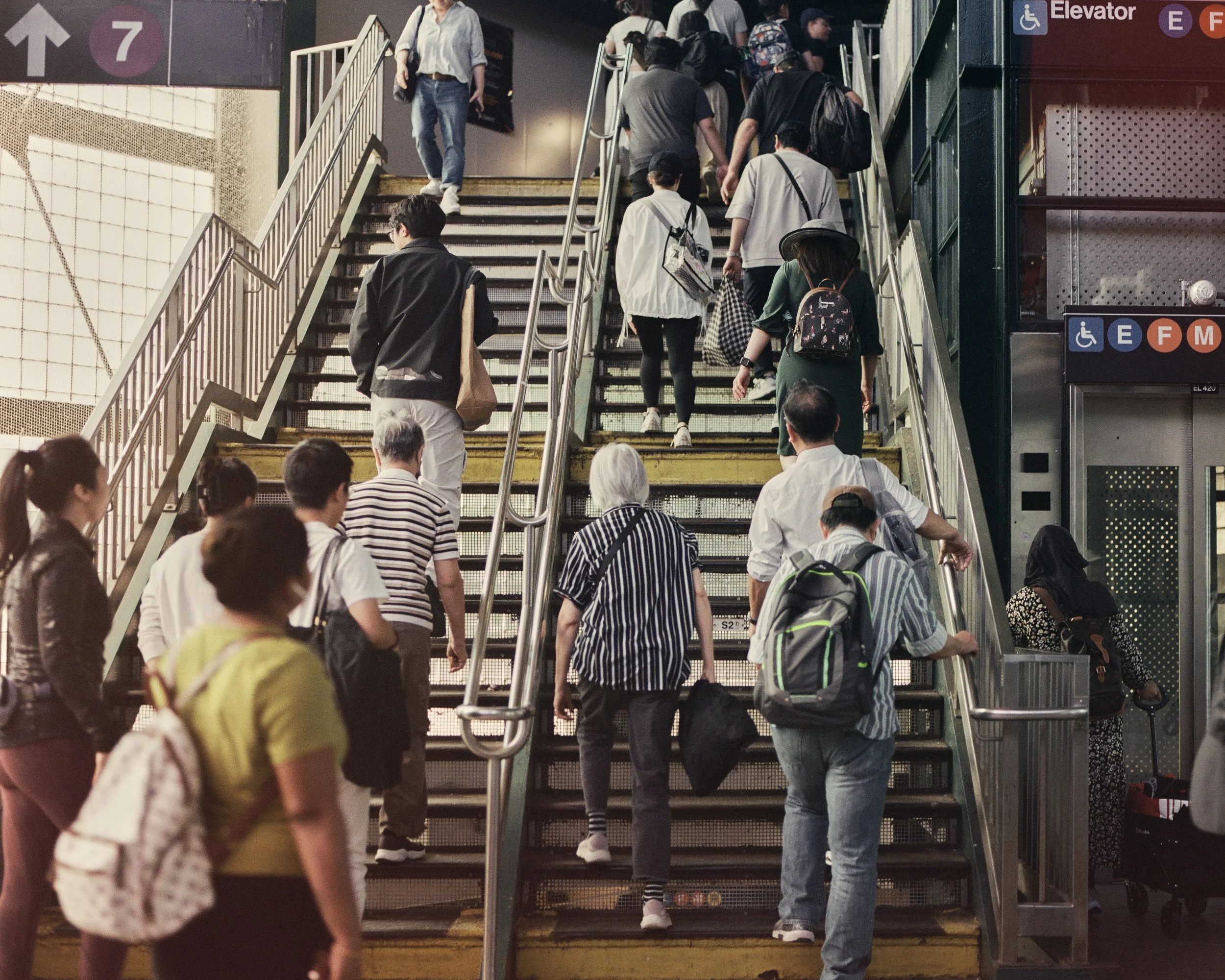 000037730012 Taurat Hossain.jpg