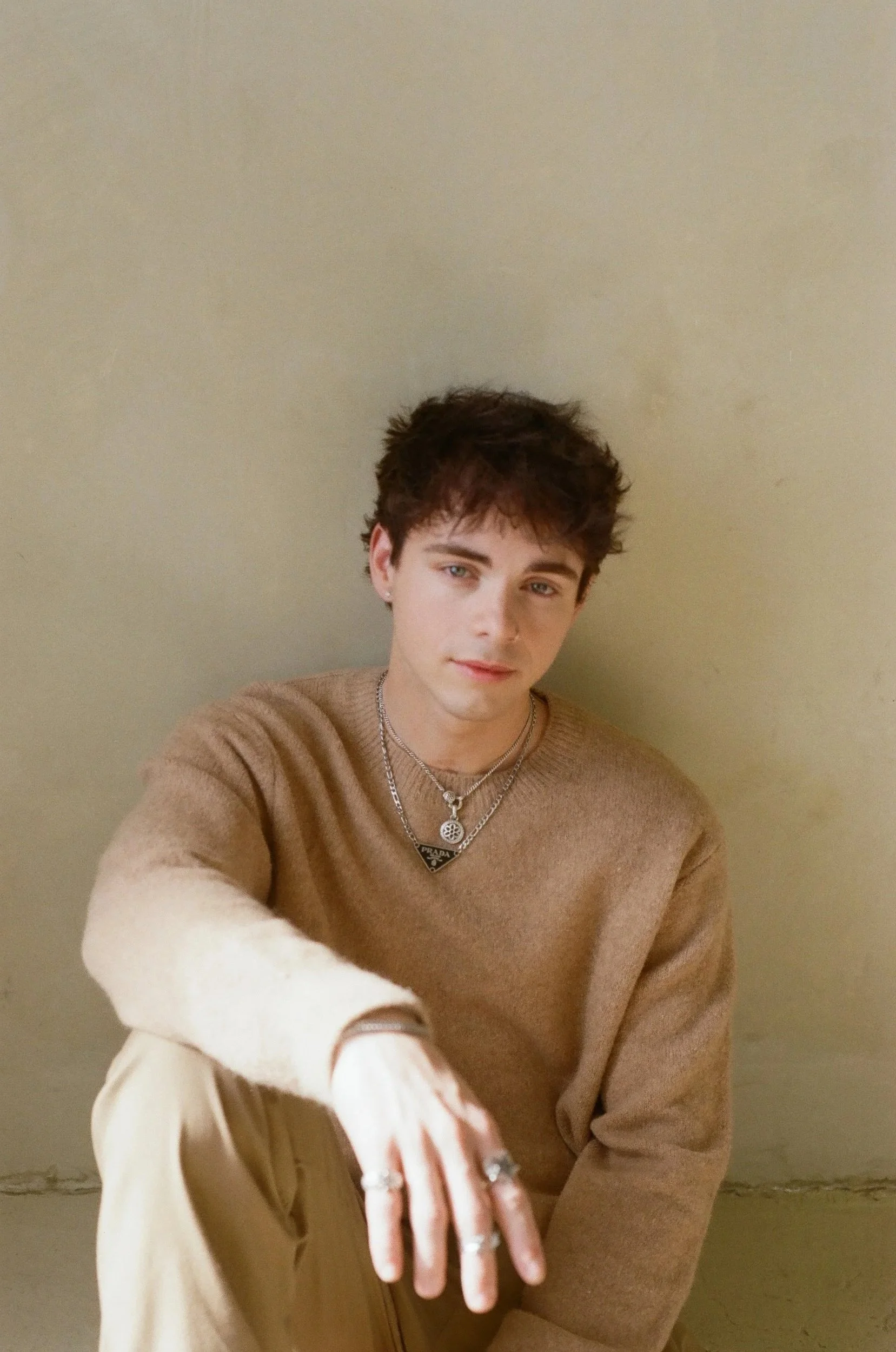 taurat-hossain-corbyn-besson-for-groovevolt-summer-issue-2026-06.jpg
