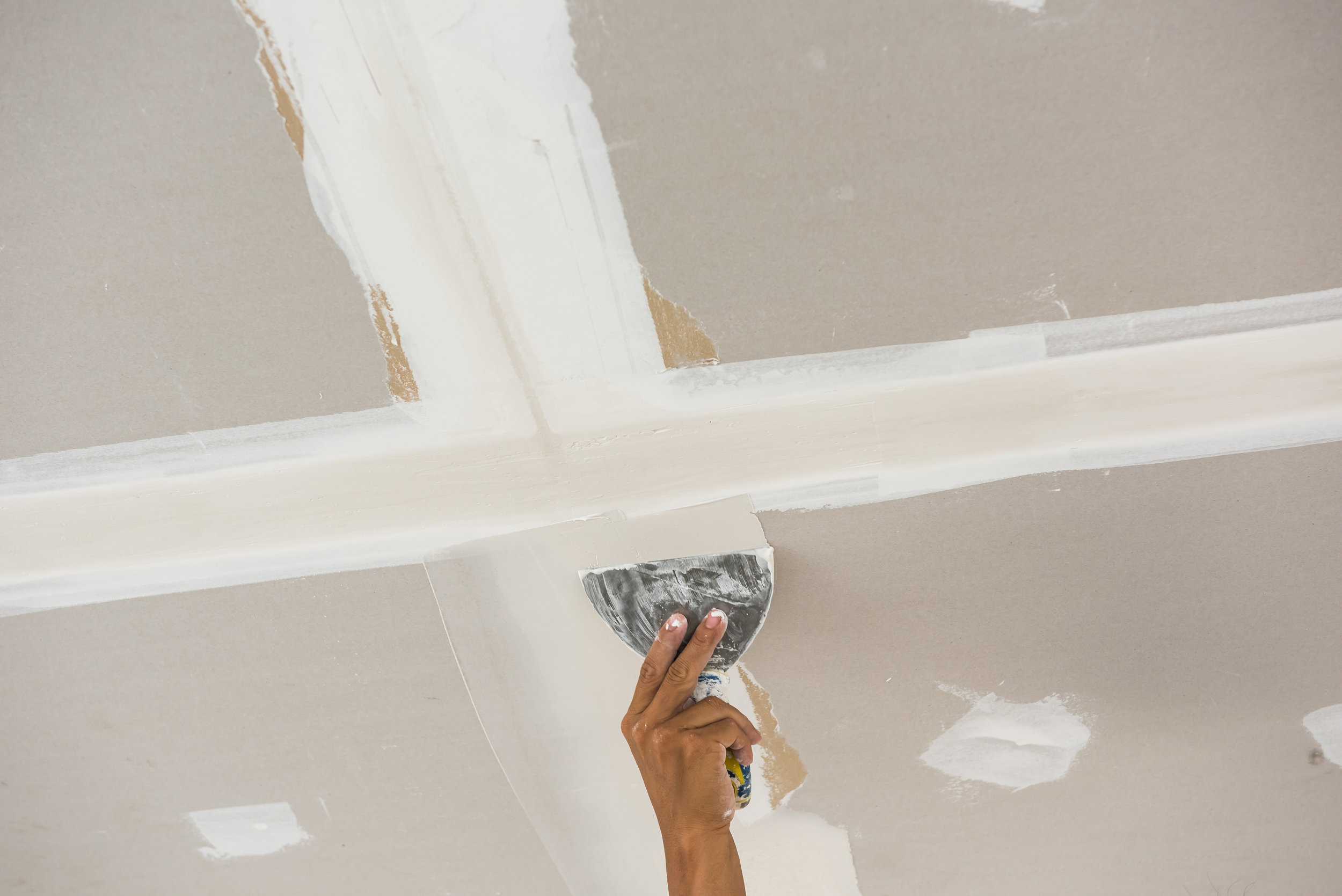 plaster repair contractor