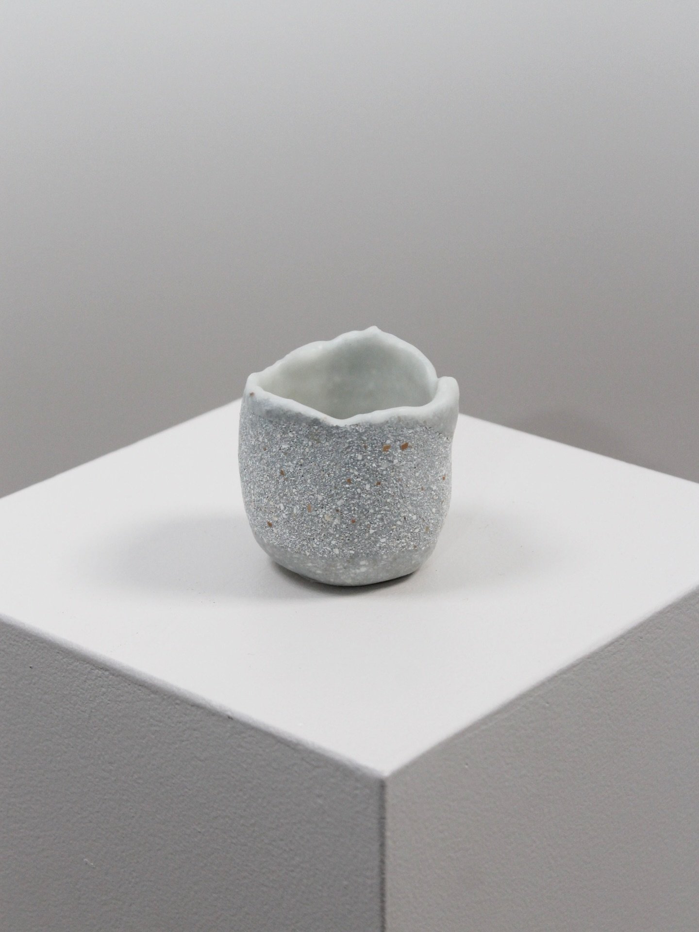 New Eggshell Re-Planters available 🛒
All unique &amp; handcrafted in The Netherlands 

#shop #sustainability #reuse #materials