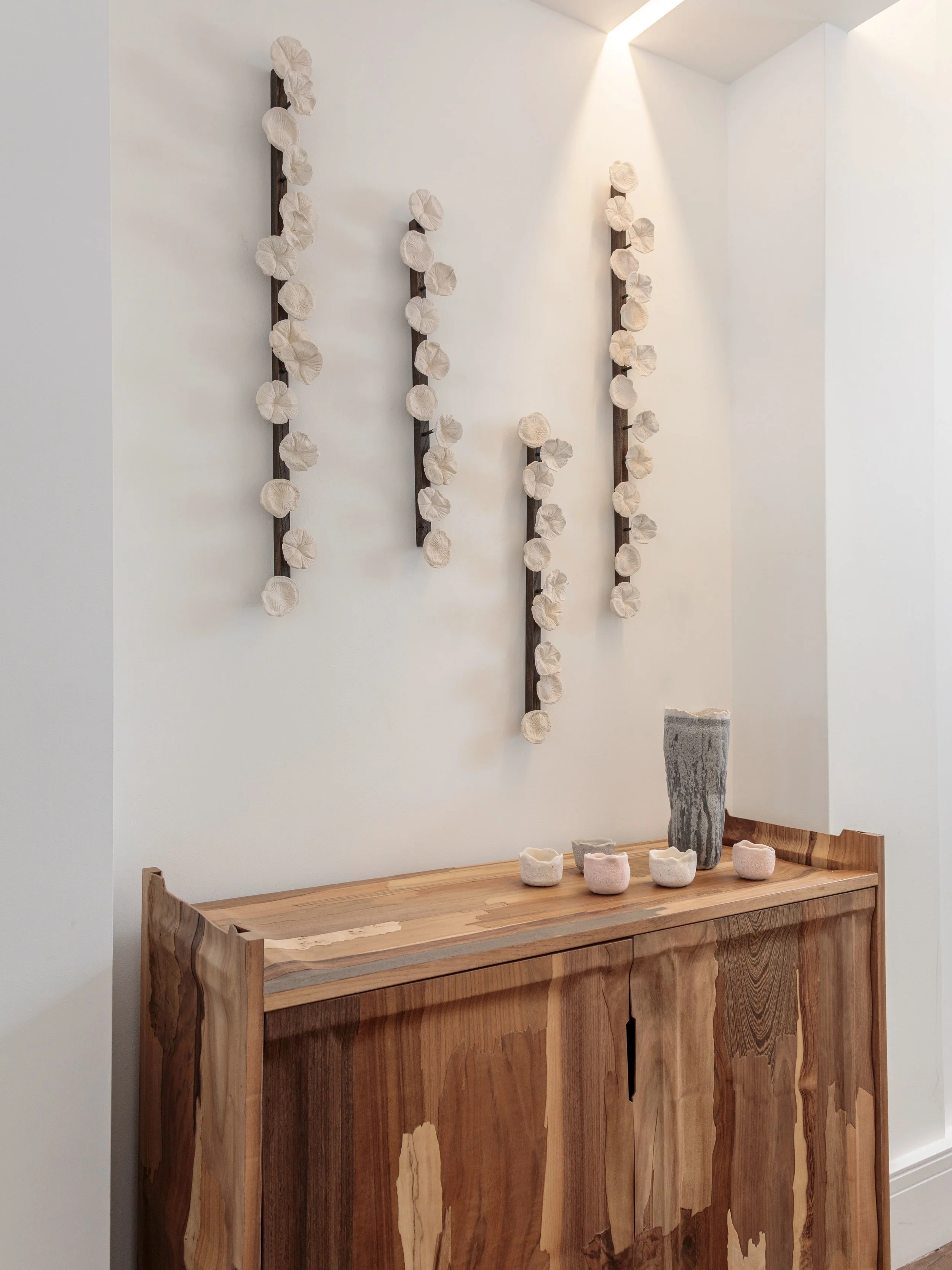 @eggshell_ceramic Artworks &amp; Re-planters at @_mintshop_ 🤍 Exhibition: CTRL Matter. 

Images by Inge Clemente 

 
#mint #mintgallery #IngeClemente #eggshellceramics 

Re-veneer Cabinet by @studiojeroenwand