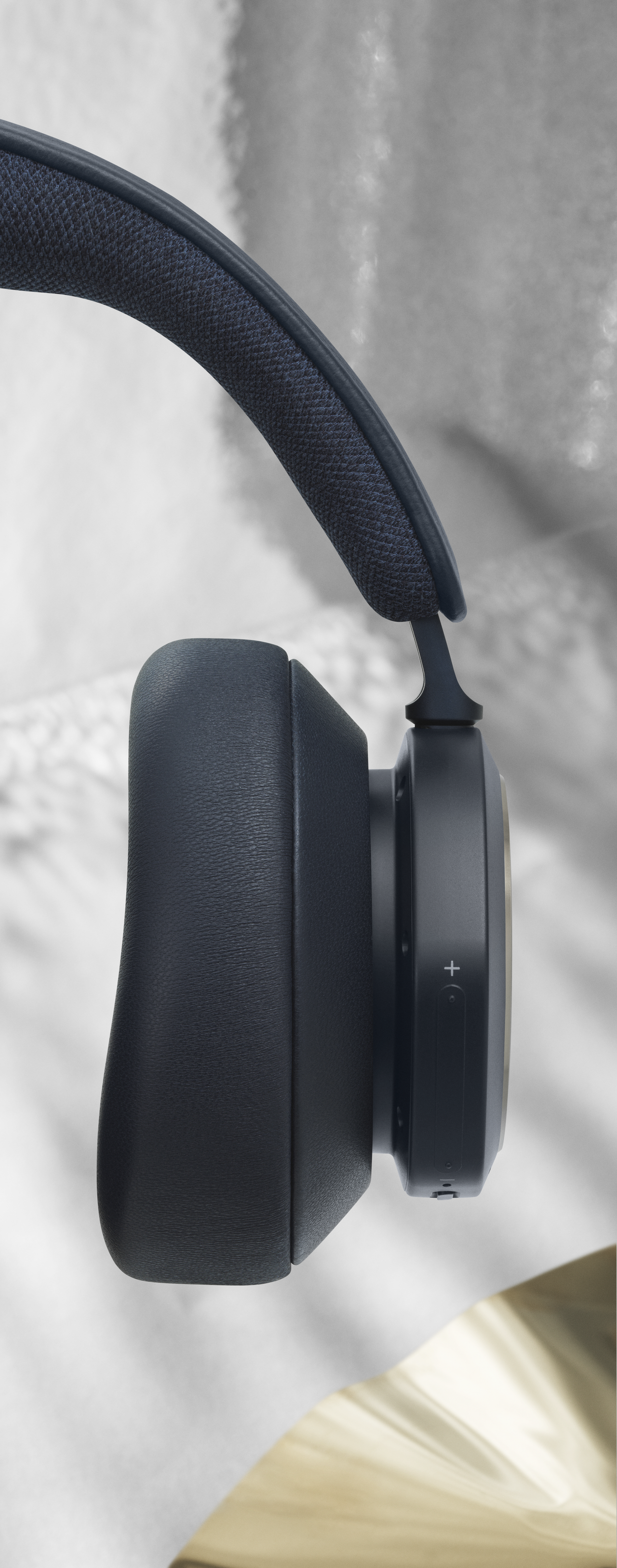 Beoplay Portal 0009.png