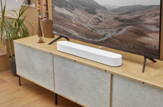 Sonos_Beam_Weiss_01-Fux AG.ch.JPG