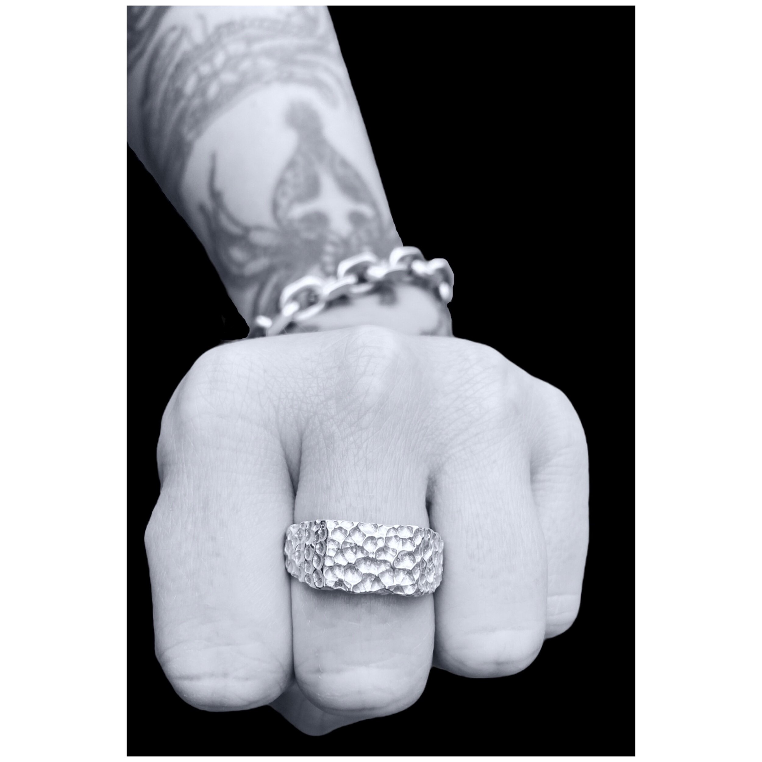 9D9809BB-D5AA-4A27-A8AE-79763C1C7777