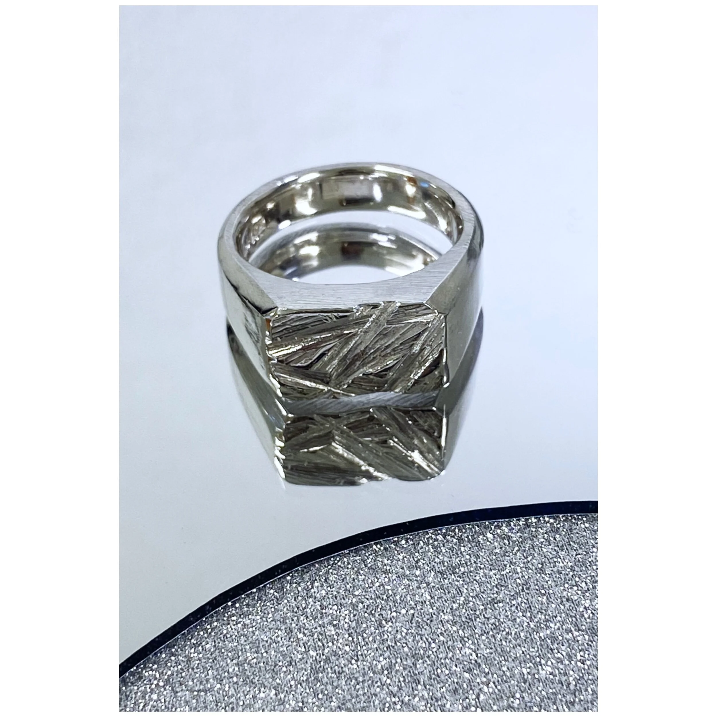 147336A5-6C02-4903-90F1-4BC5F1144936