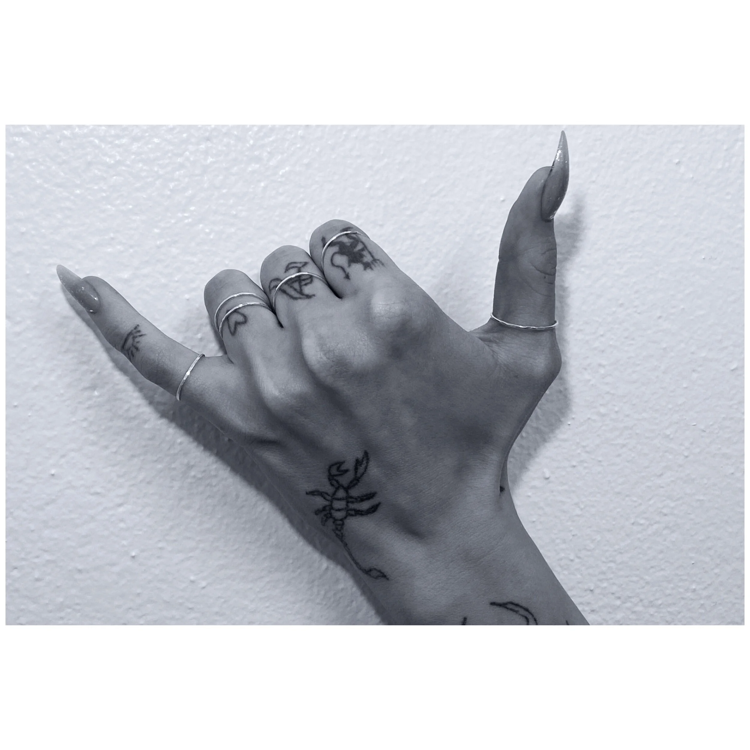 B85845E3-3908-422E-BEF3-09AE869B5E75