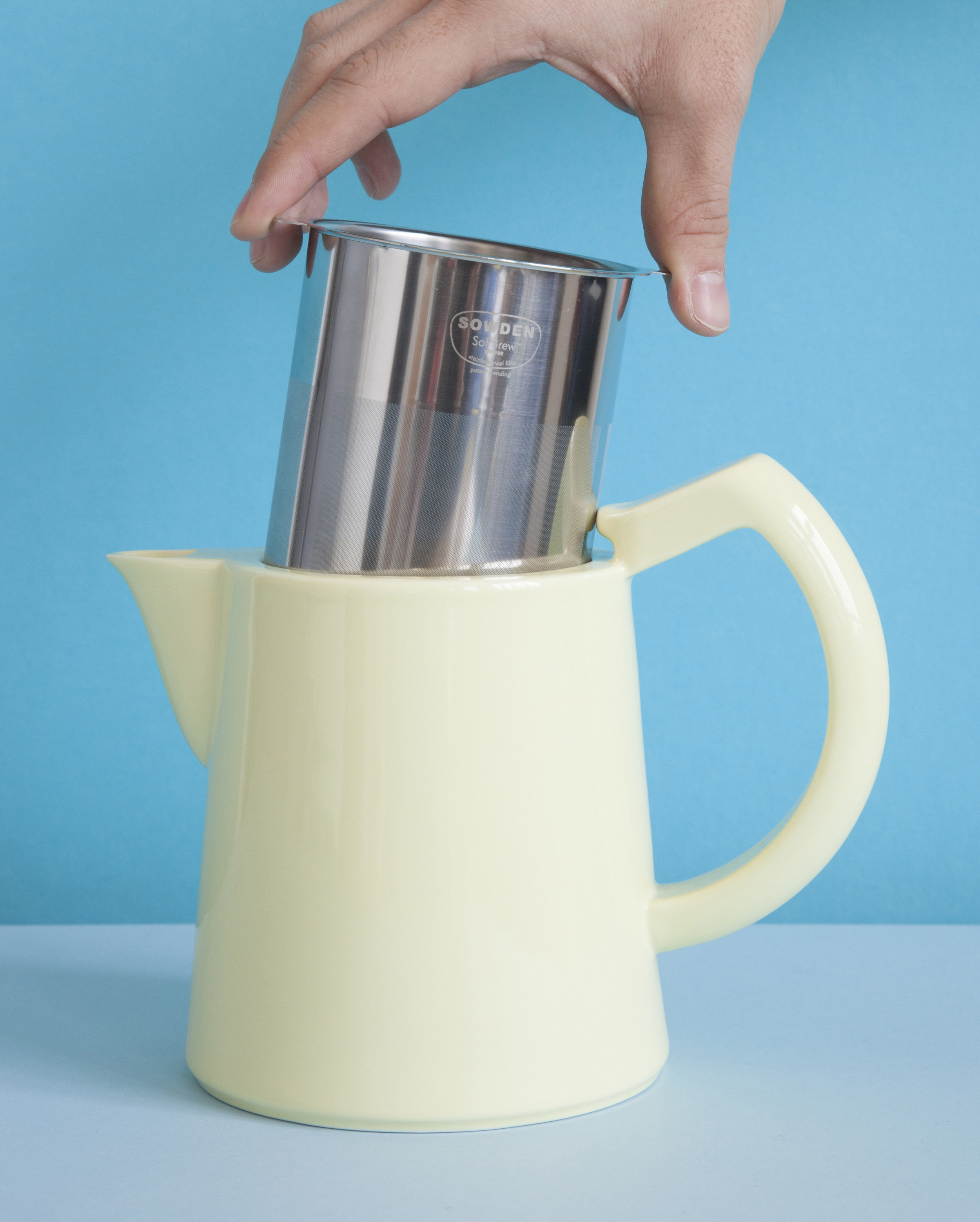 HAY George Sowden Coffeepot – MoMA Design Store