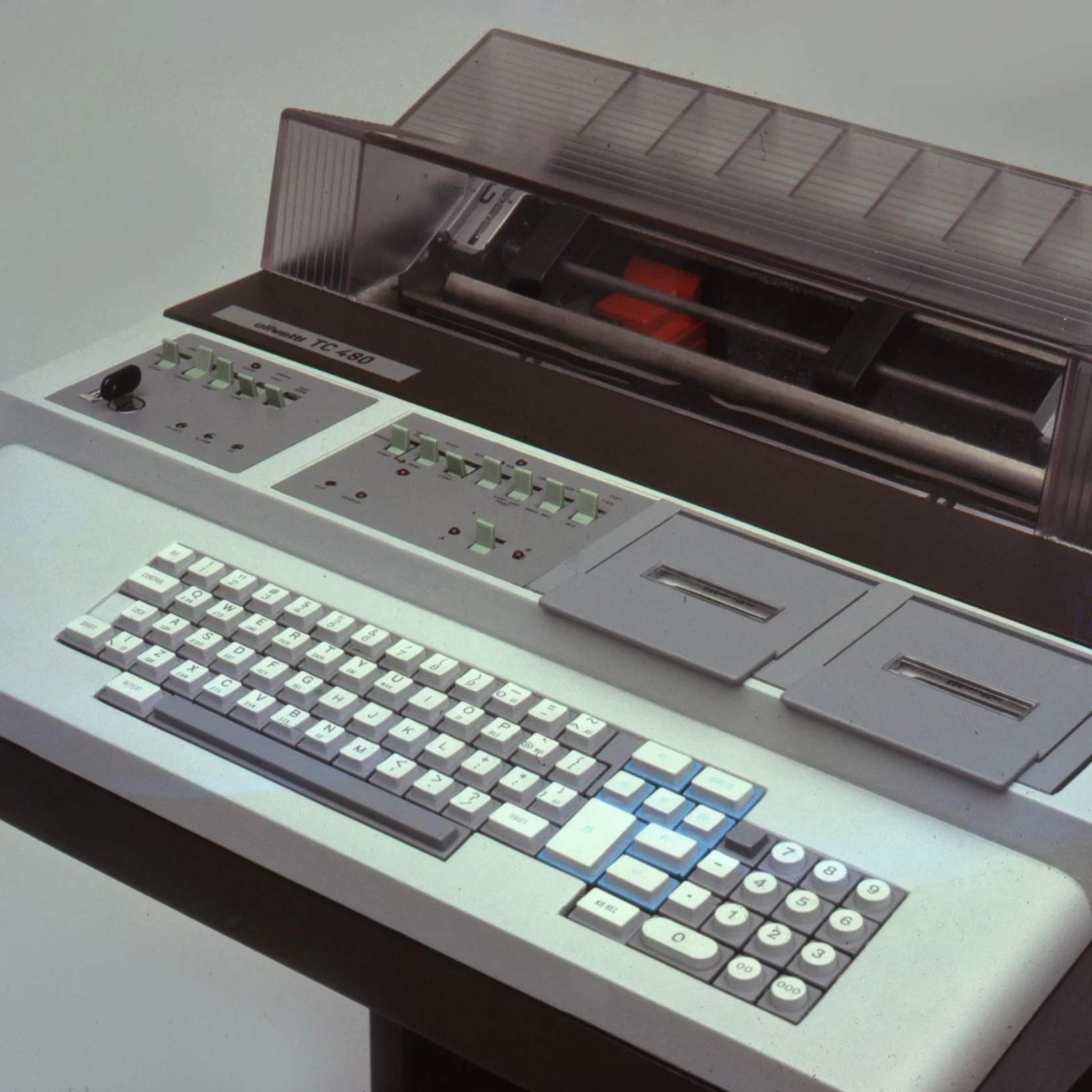 Olivetti Computer 1970 1980 1970 INDUSTRY — George Sowden