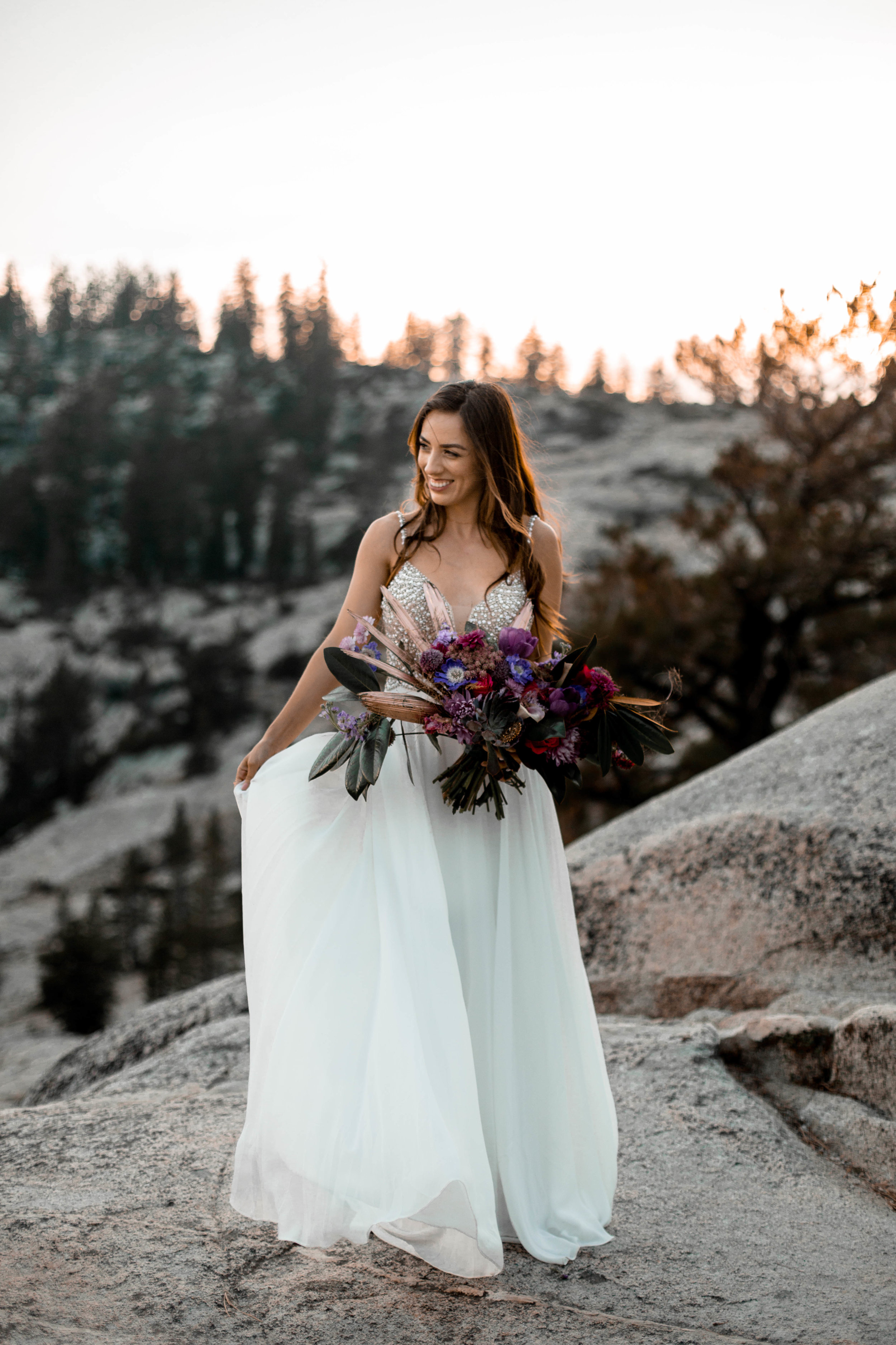 nicole-daacke-photography-yosemite-national-park-wedding-sunset-elopement-olmstead-point-yosemite-adventure-wedding-photographer-adventurous-elopement-destination-wedding-national-park-wedding-photography-1350.jpg