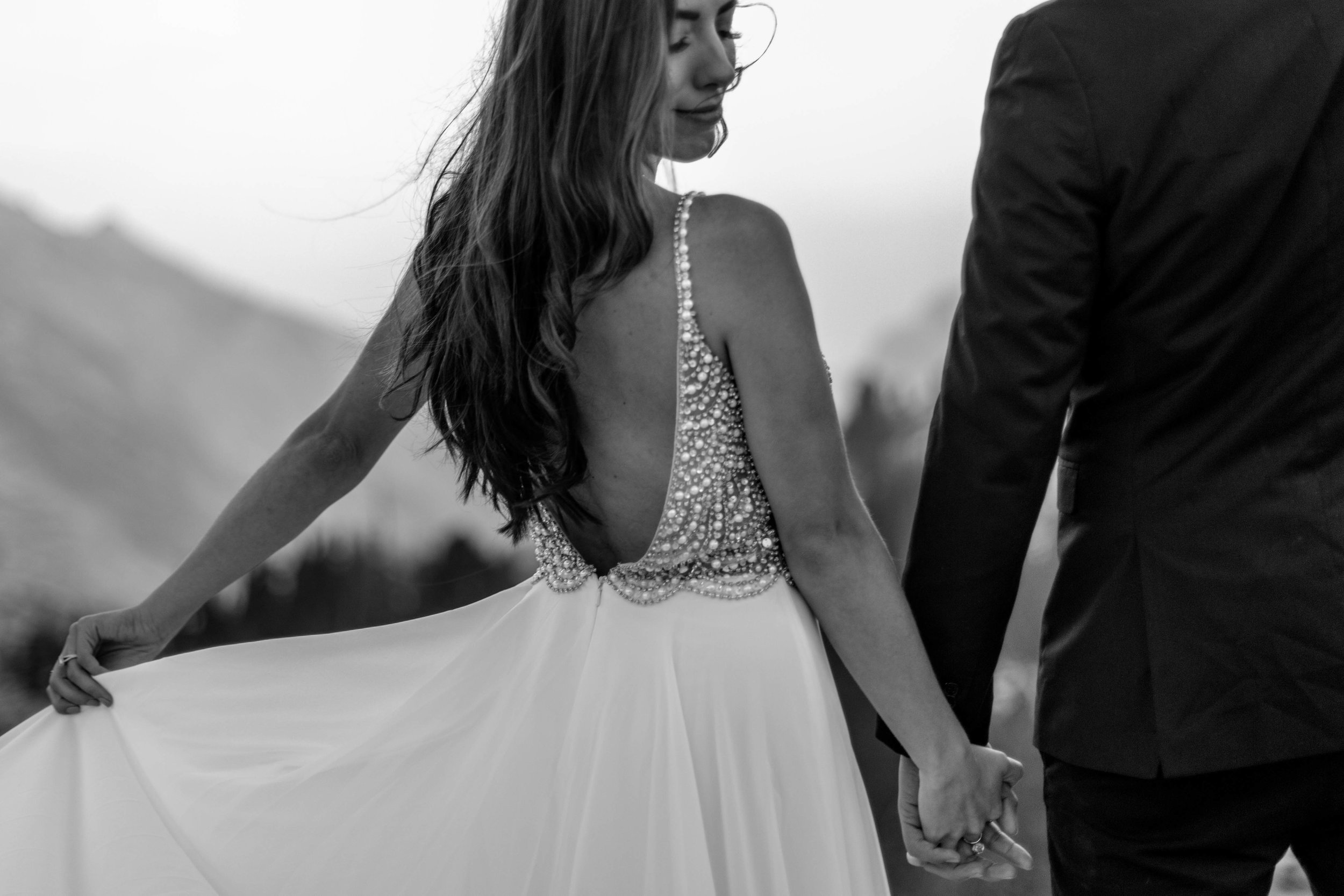 nicole-daacke-photography-yosemite-national-park-wedding-sunset-elopement-olmstead-point-yosemite-adventure-wedding-photographer-adventurous-elopement-destination-wedding-national-park-wedding-photography-1957.jpg