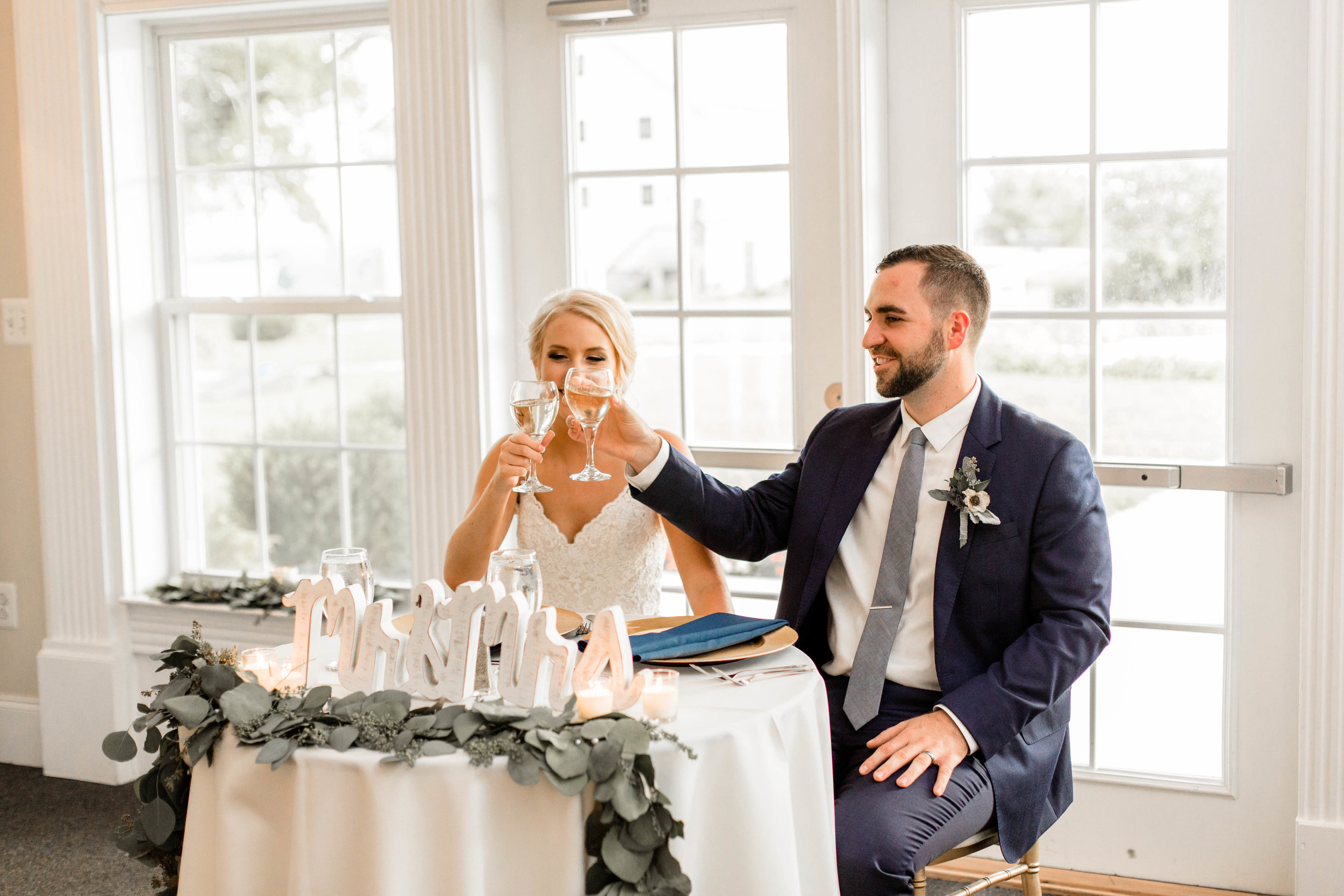 nicole-daacke-photography-intimate-wedding-in-a-lavender-field-washington-state-wedding-photographer-intimate-elopement-golden-lavender-field-wedding-photos-66.jpg