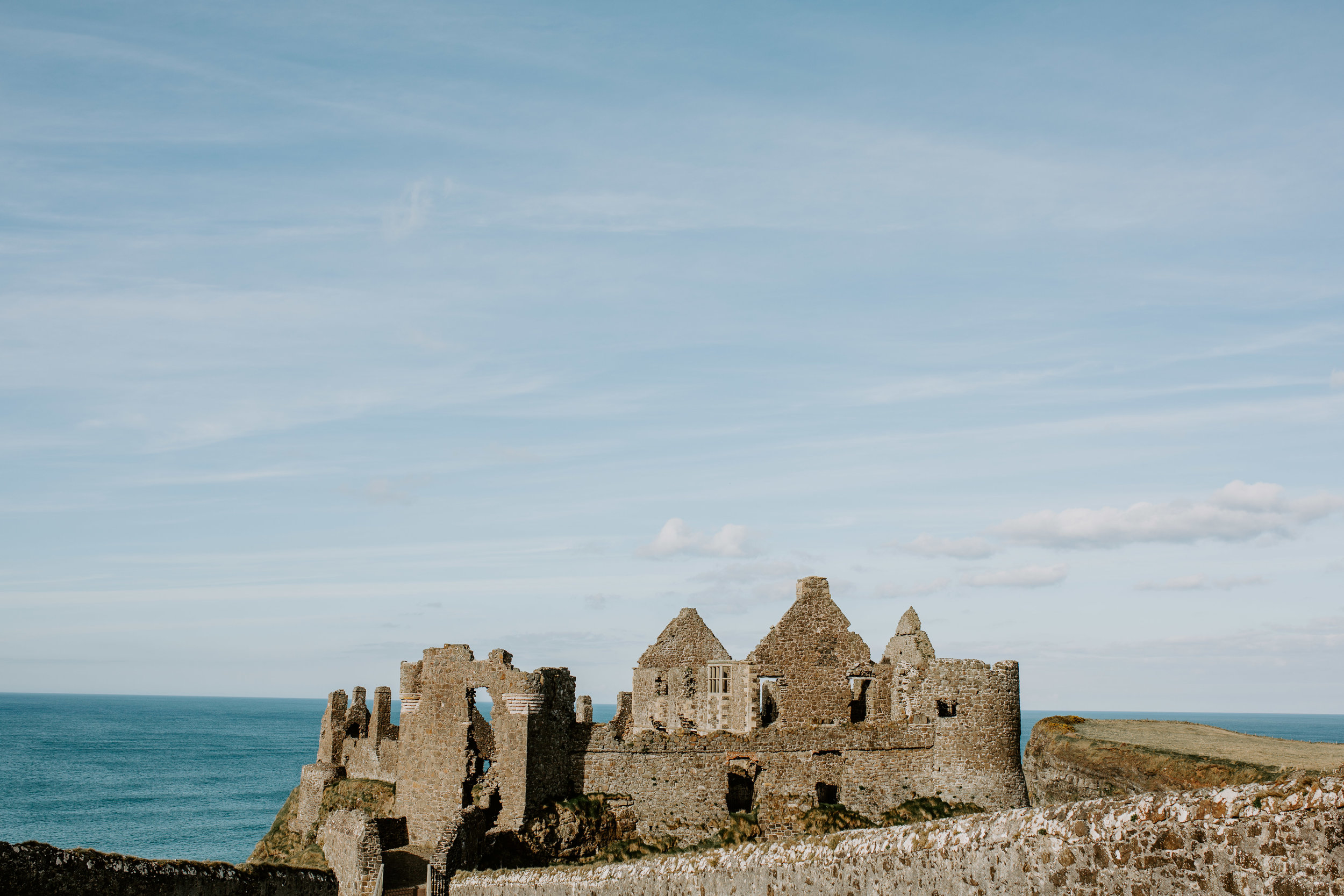 nicole-daacke-photography-ireland-destination-elopement-wedding-photographer-destination-wedding-irish-castle-wedding-intimate-ireland-wedding-photographer-ireland-elopement-photographer-dublin-howth-belfast-antrim-destination-wedding-photos-44.jpg