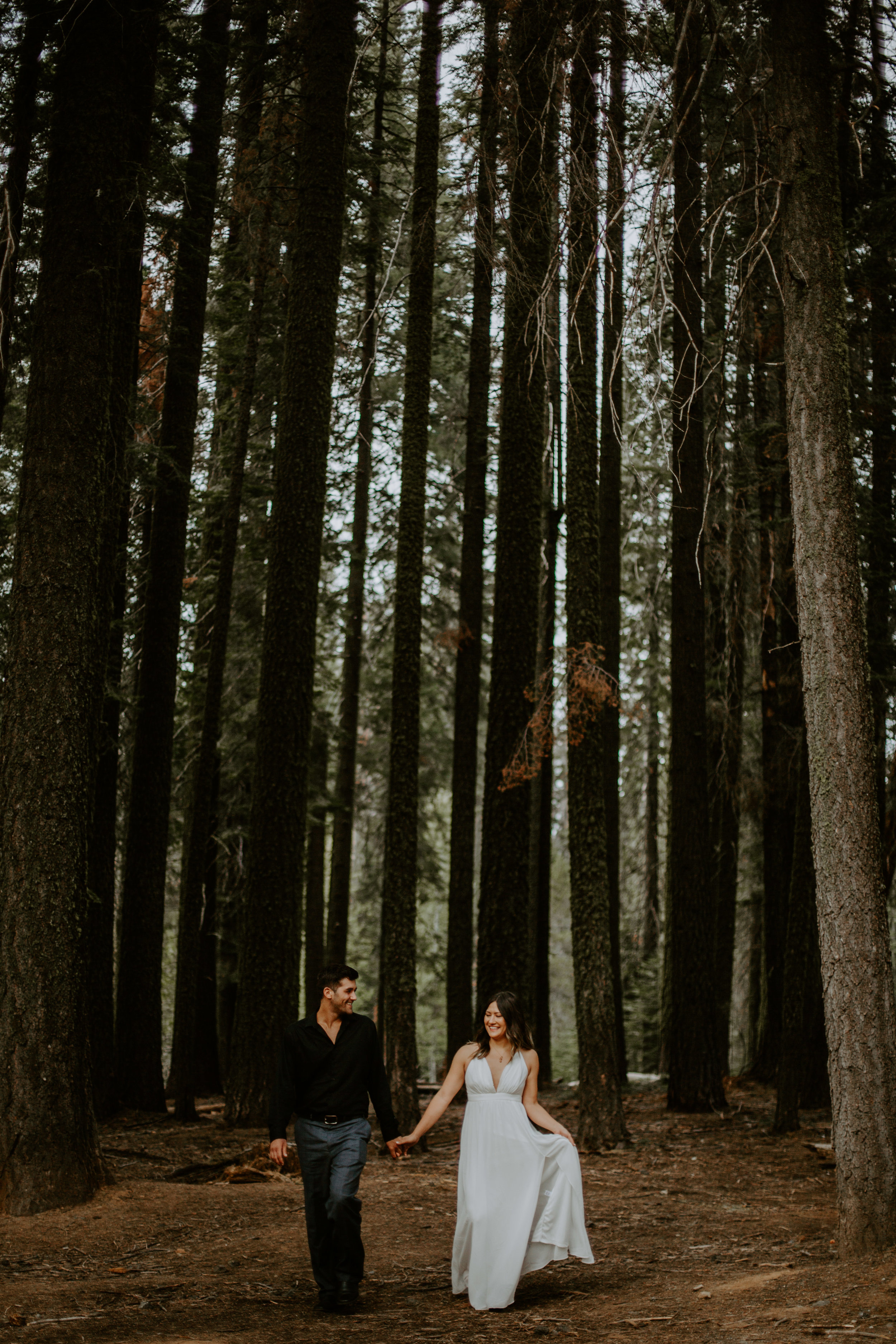 nicole-daacke-photography-yosemite-national-park-fall-elopement-adventurous-free-spirit-boho-bohemian-elopement-olmsted-point-yosemite-california-elope-adventure-elopement-photographer-1.jpg