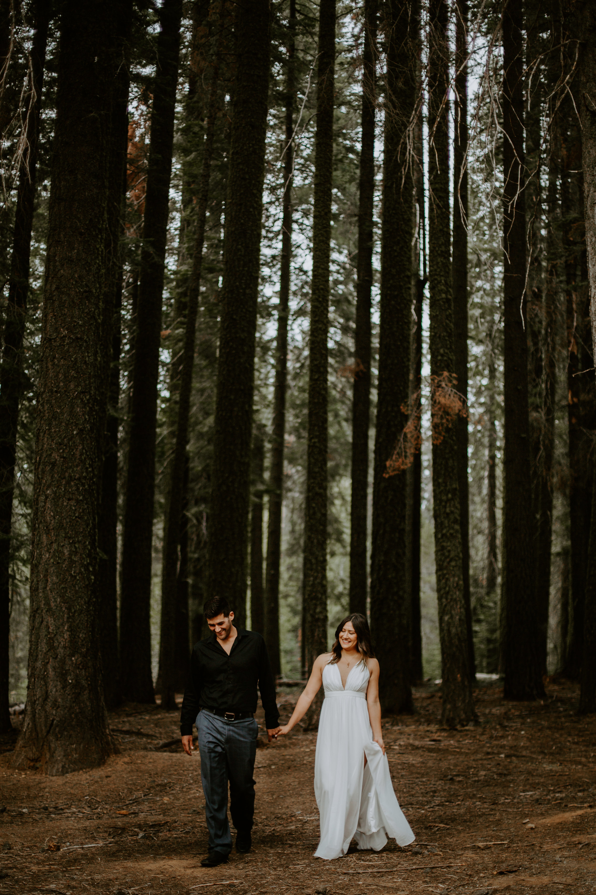 nicole-daacke-photography-yosemite-national-park-fall-elopement-adventurous-free-spirit-boho-bohemian-elopement-olmsted-point-yosemite-california-elope-adventure-elopement-photographer-2.jpg