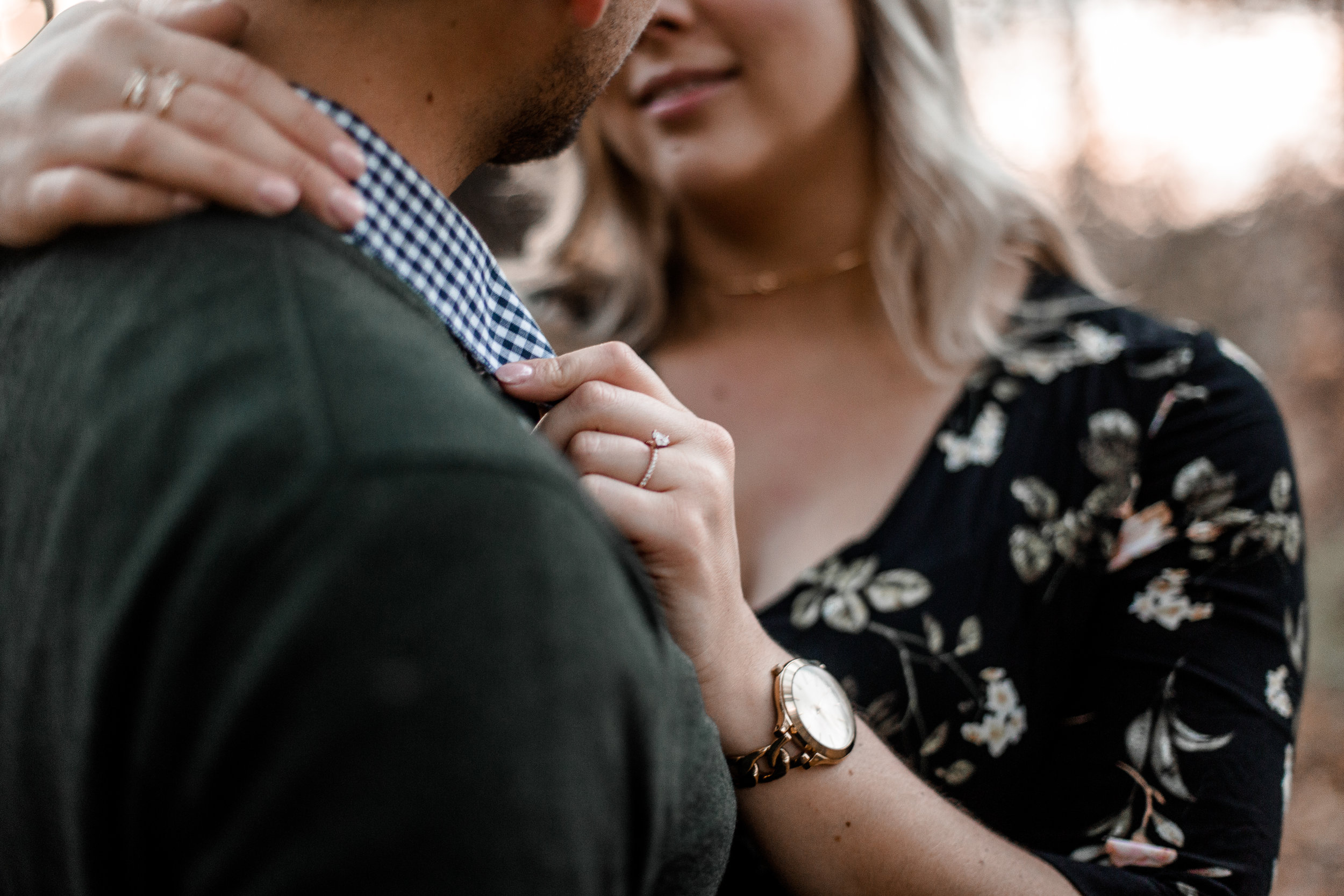 nicole-daacke-photography-carefree-bohemian-lancaster-pa-pennsylvania-engagement-photos-engagement-session-golden-sunset-adventure-session-in-lancaster-pa-lancaster-pa-outdoor-wedding-photographer-55.jpg