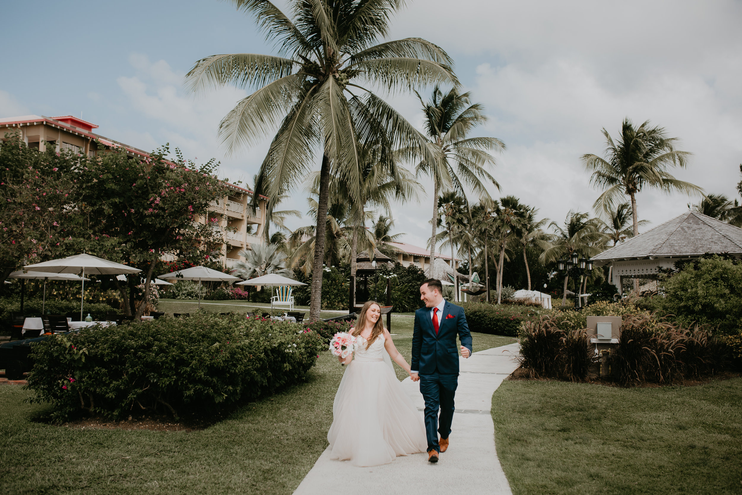 nicole-daacke-photography-destination-wedding-in-st-lucia-sandals-la-toc-intimate-island-wedding-carribean-elopement-photographer-chill-island-wedding-40.jpg