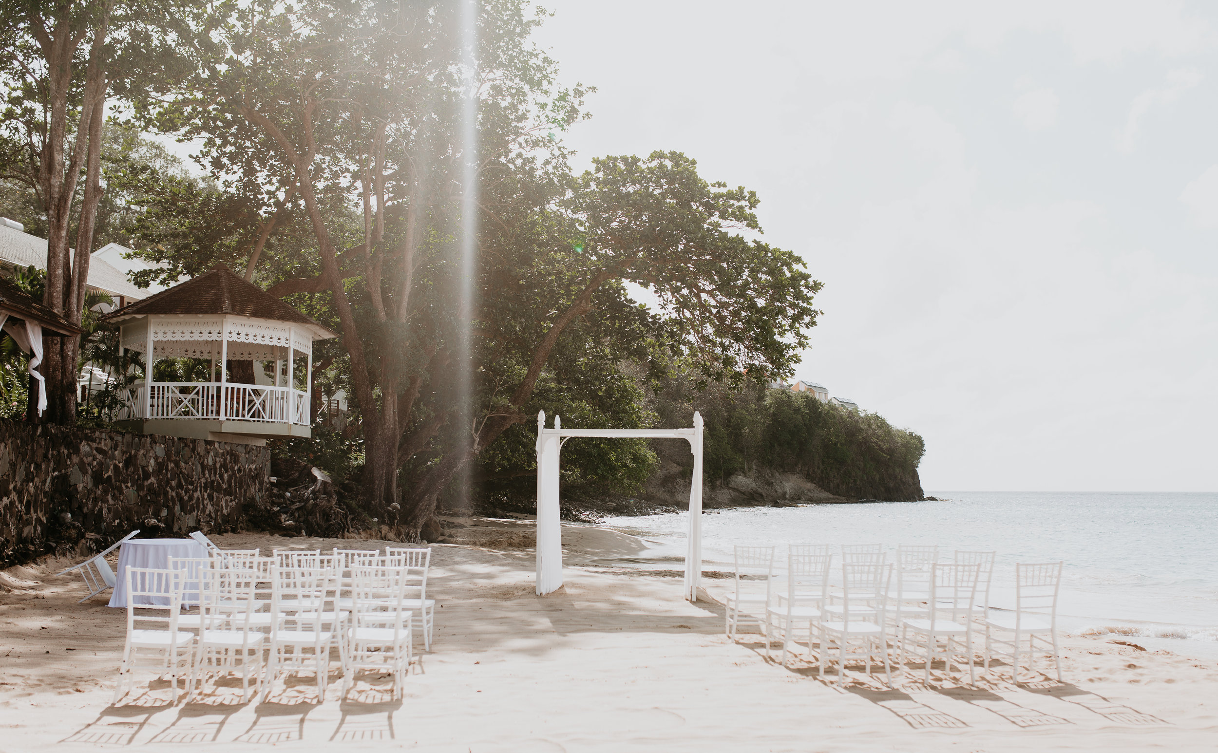 nicole-daacke-photography-destination-wedding-in-st-lucia-sandals-la-toc-intimate-island-wedding-carribean-elopement-photographer-chill-island-wedding-46.jpg