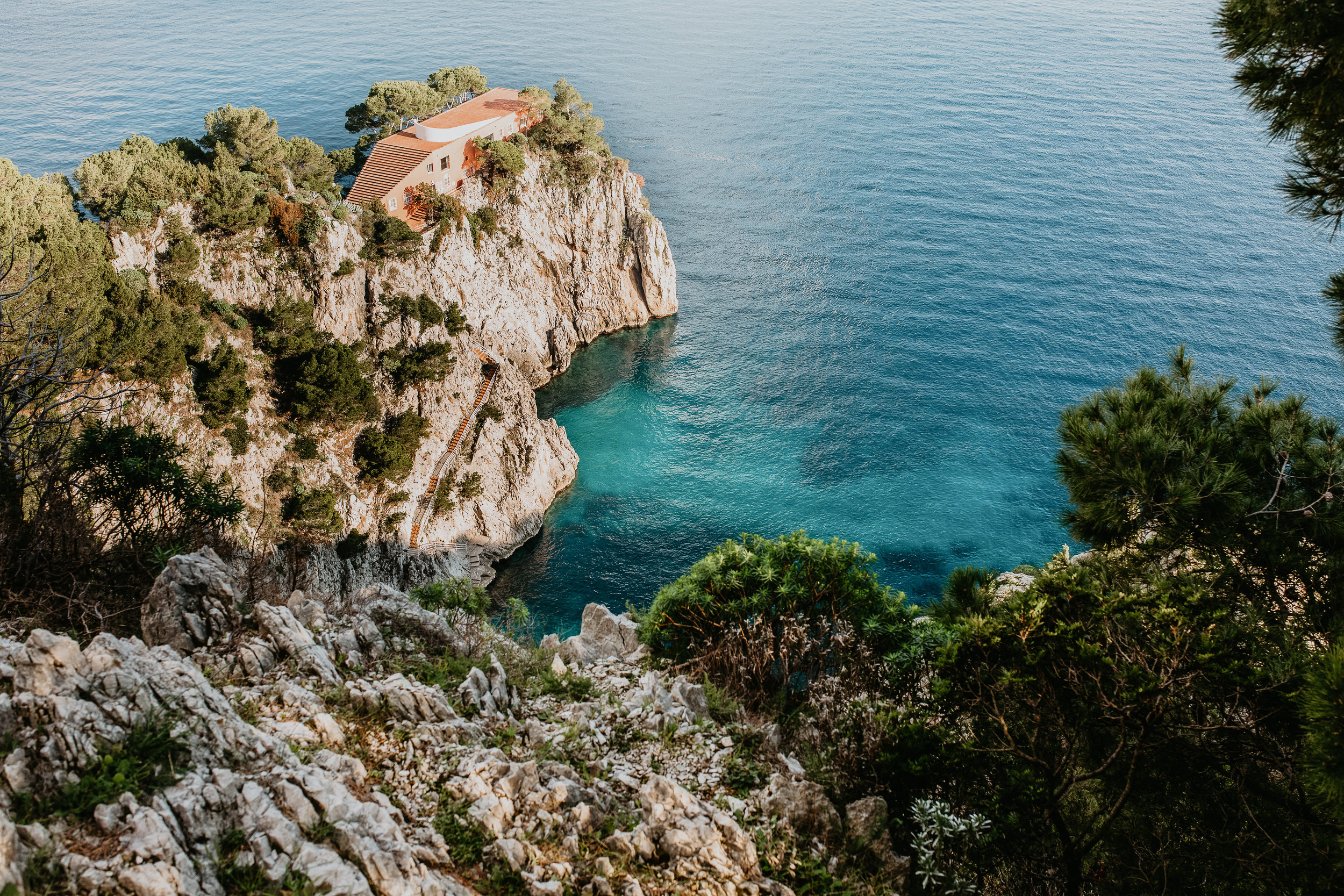 nicole-daacke-photography-destination-elopement-wedding-in-italy-florence-elopement-amalfi-coast-elopement-photographer-positano-photographer-rome-destination-wedding-photographer-italy-italian-landscapes-italy-adventure-itinerary -0543.jpg