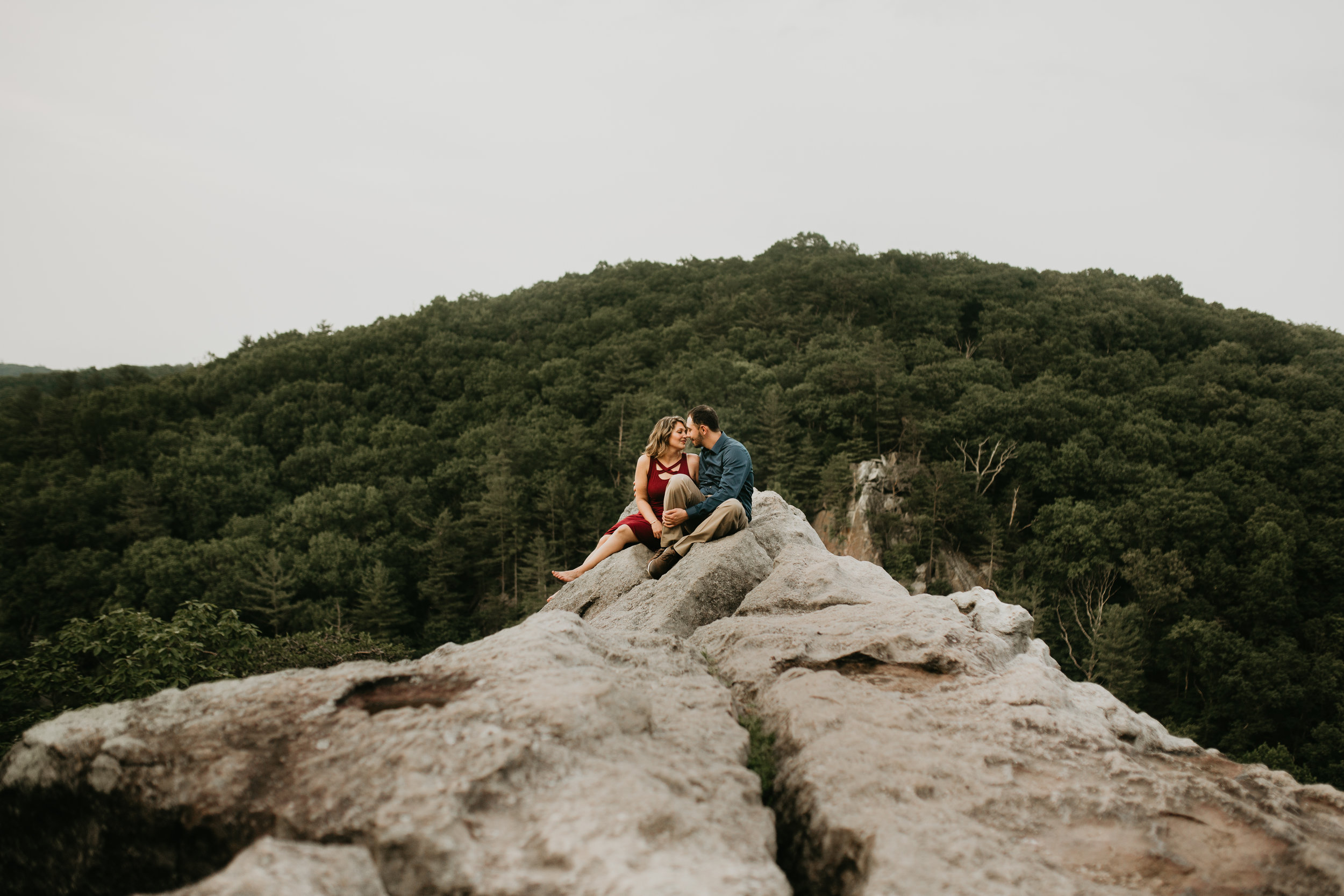 Nicole-Daacke-Photography-rock-state-park-overlook-king-queen-seat-maryland-hiking-adventure-engagement-session-photos-portraits-summer-bel-air-dog-engagement-session-33.jpg