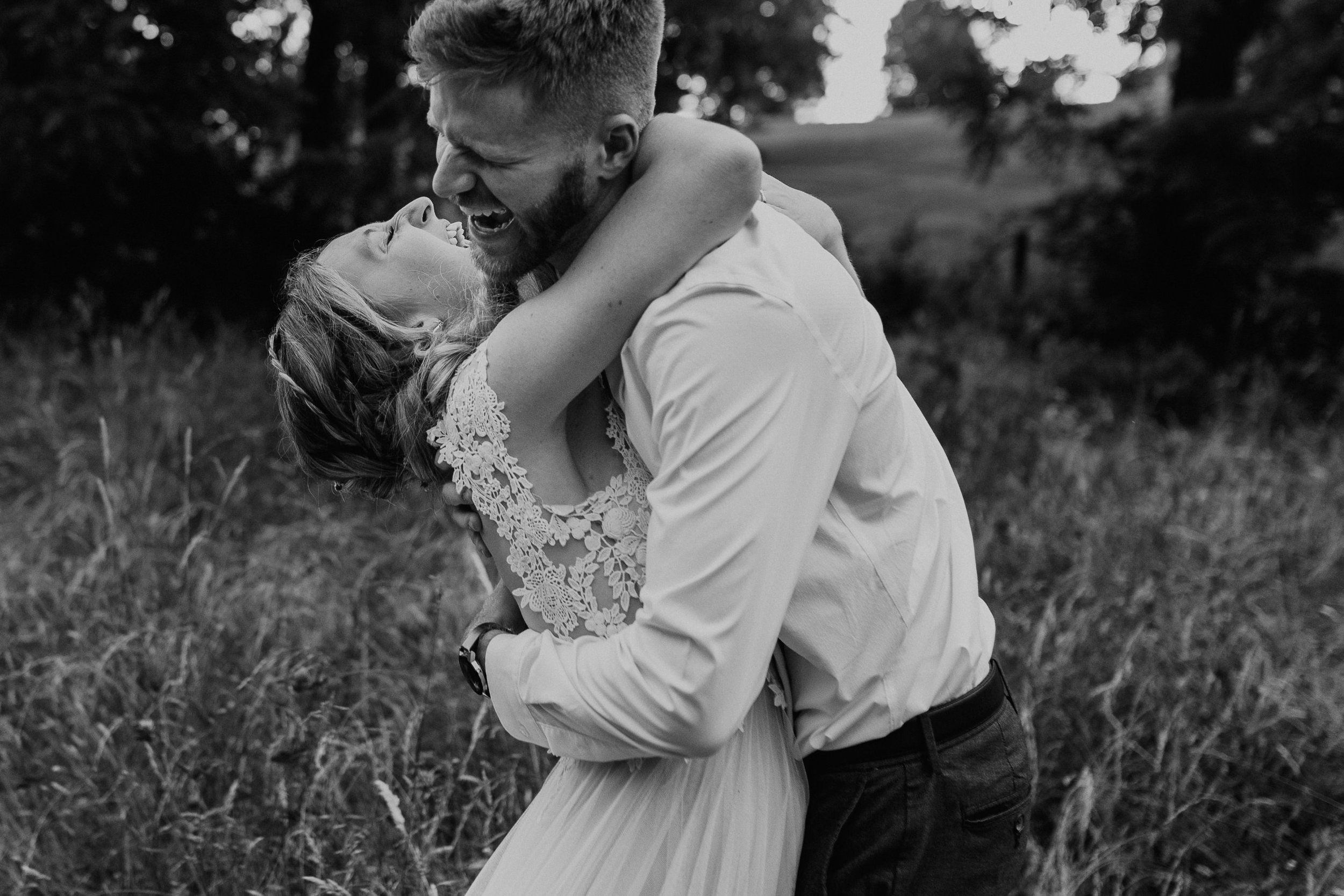 Nicole-Daacke-Photography-pennsylvania-laid-back-outside-backyard-wedding-family-summer-june-maryland-barefoot-bride-woodland-trees-sunset-couple-81.jpg