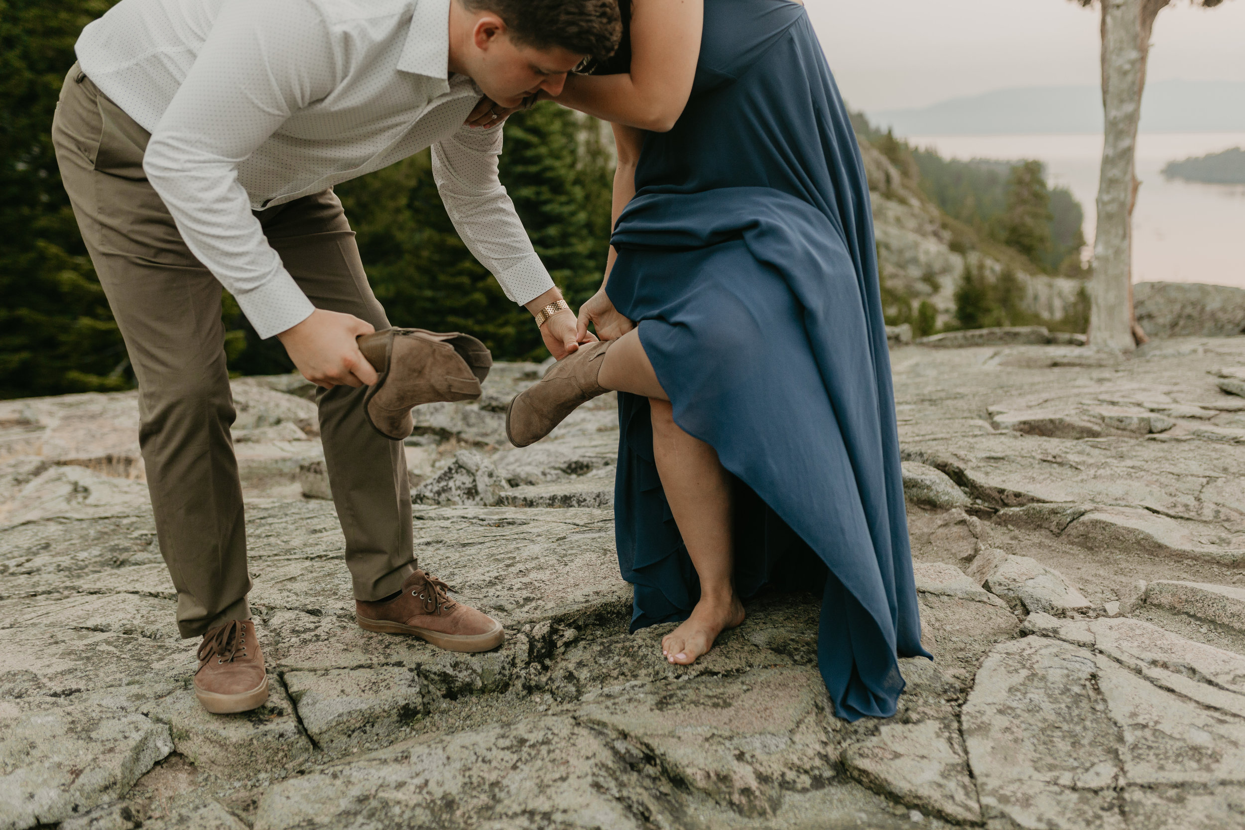 nicole-daacke-photography-lake-tahoe-sunrise-summer-adventure-engagement-photos-nevada-wedding-elopement-photographer-golden-emerald-bay-light-pine-trees-summer-vibe-fun-carefree-authentic-love-1.jpg