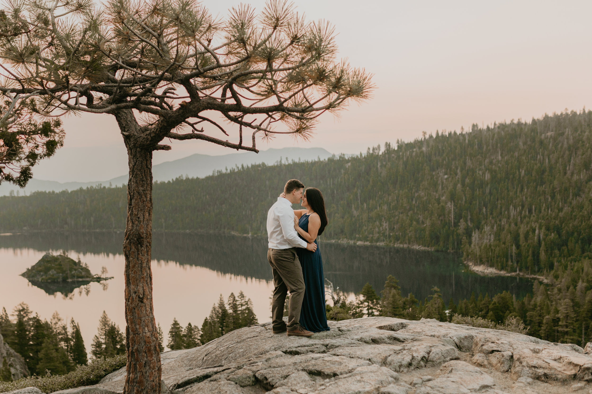 nicole-daacke-photography-lake-tahoe-sunrise-summer-adventure-engagement-photos-nevada-wedding-elopement-photographer-golden-emerald-bay-light-pine-trees-summer-vibe-fun-carefree-authentic-love-5.jpg