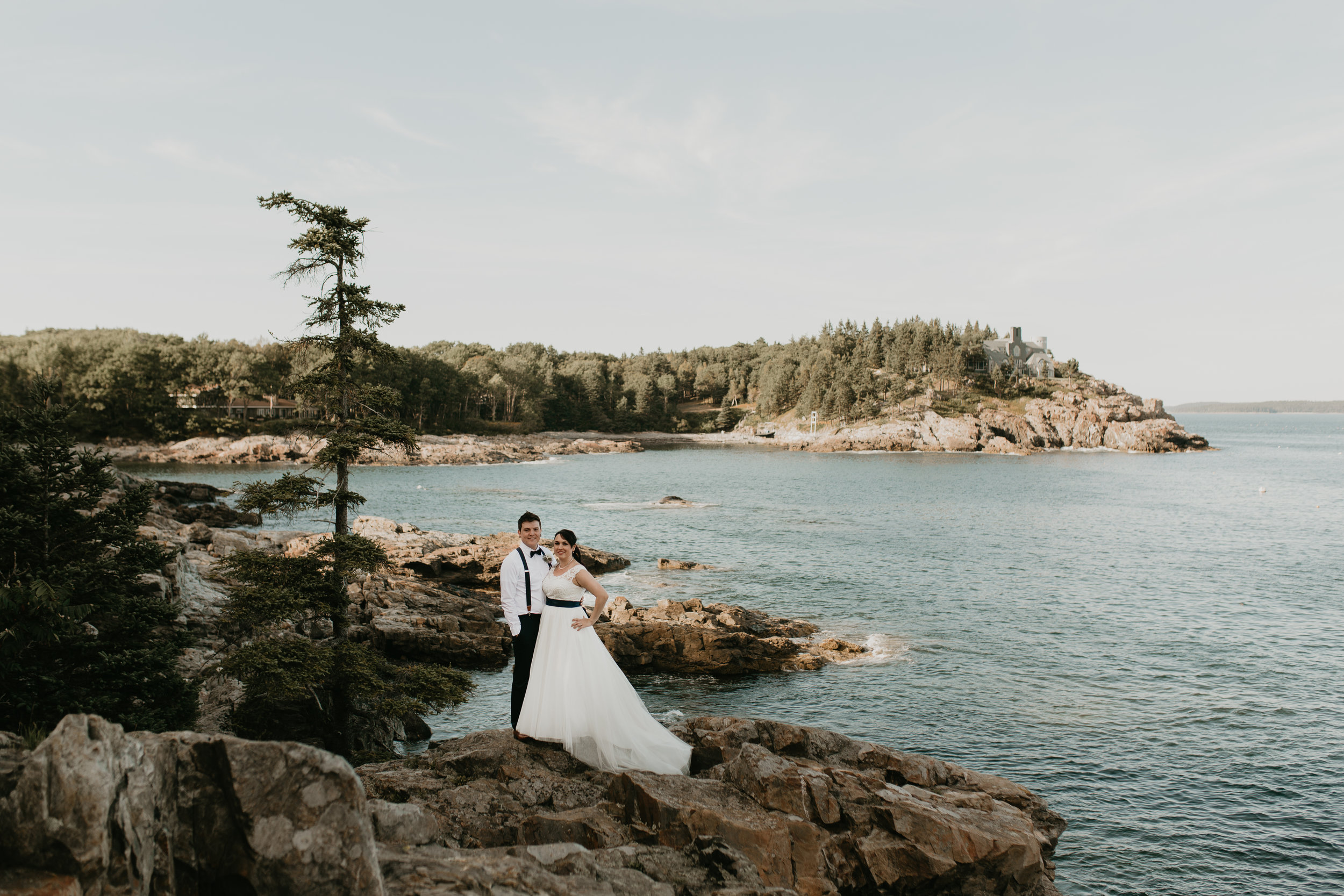 nicole-daacke-photography-Elopement-rocky-shoreline-coast-Acadia-National-Park-elopement-photographer-inspiration-maine-elopement-otter-cliffs-schoonic-head-point-32.jpg