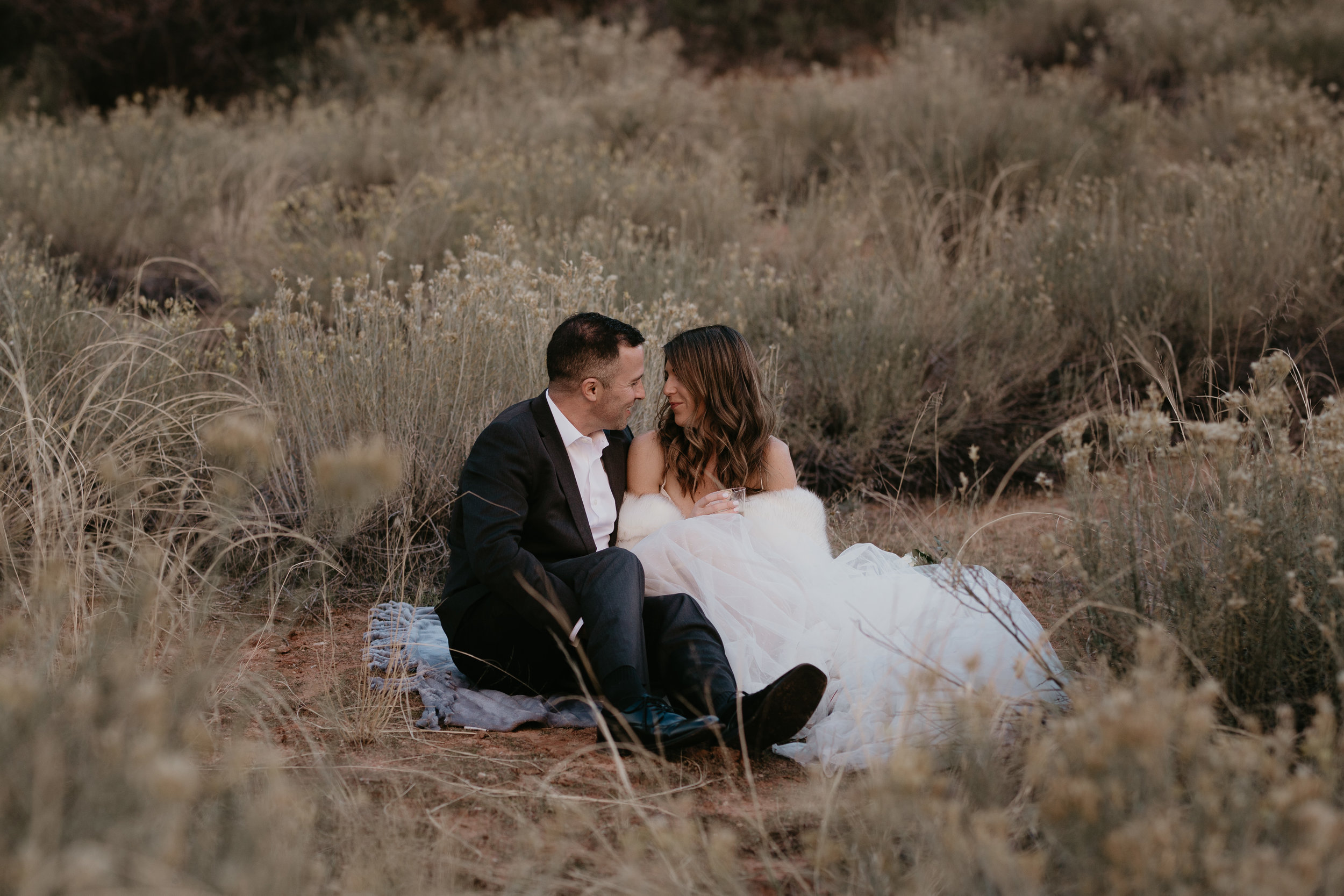 nicole-daacke-photography-zion-national-park-elopement-photographer-canyon-overlook-trail-elope-hiking-adventure-wedding-photos-fall-utah-red-rock-canyon-stgeorge-eloping-photographer-7.jpg