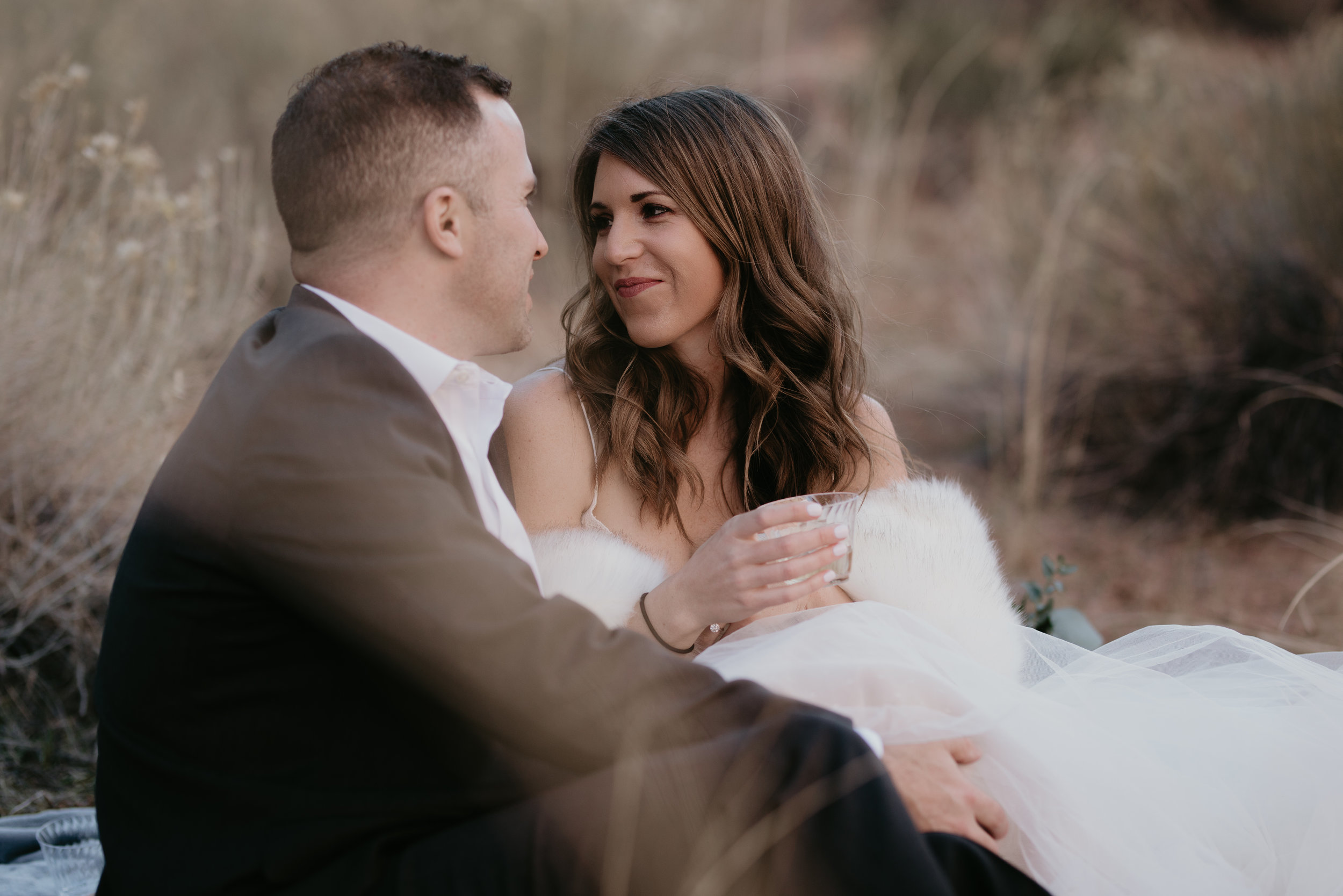 nicole-daacke-photography-zion-national-park-elopement-photographer-canyon-overlook-trail-elope-hiking-adventure-wedding-photos-fall-utah-red-rock-canyon-stgeorge-eloping-photographer-9.jpg