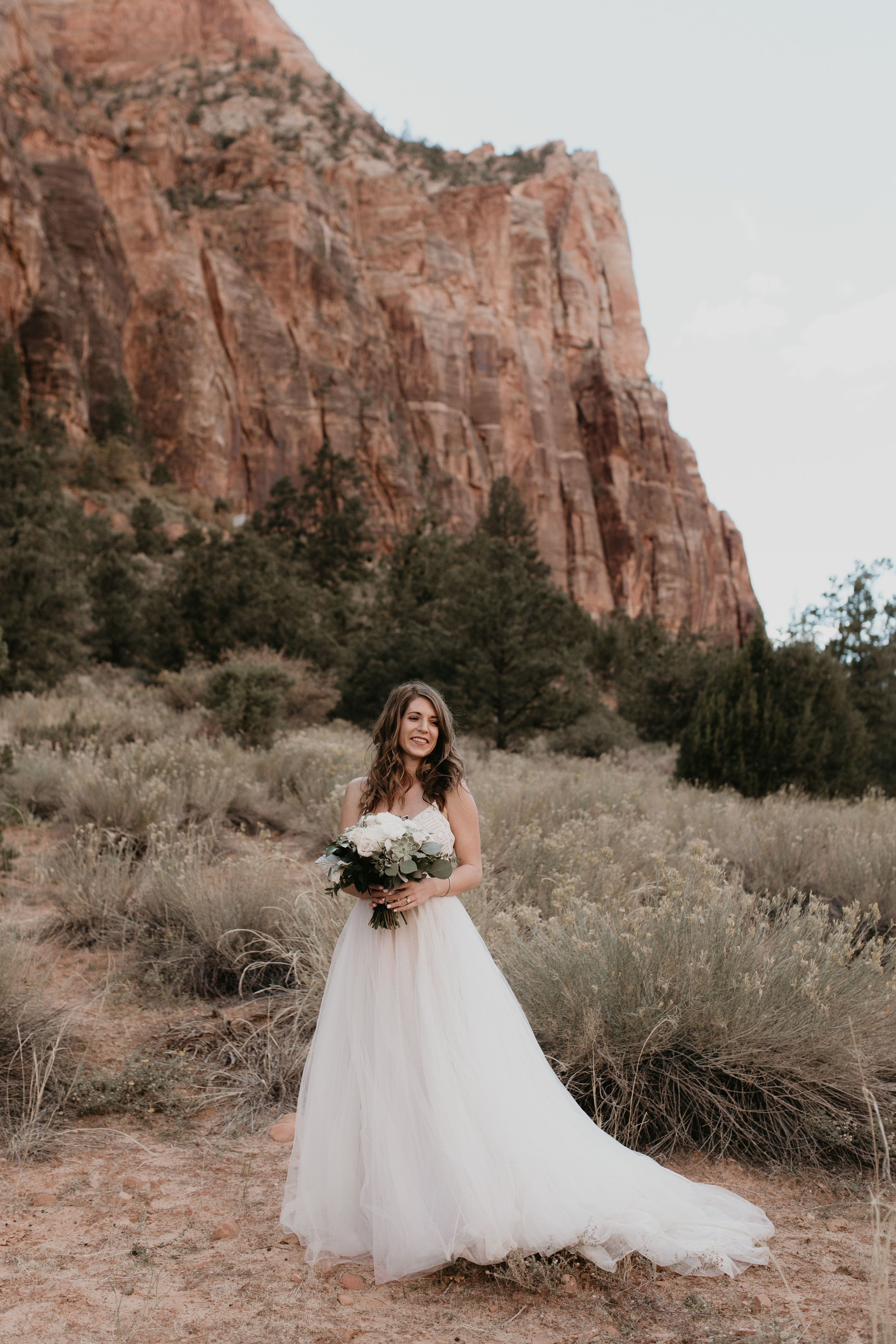 nicole-daacke-photography-zion-national-park-elopement-photographer-canyon-overlook-trail-elope-hiking-adventure-wedding-photos-fall-utah-red-rock-canyon-stgeorge-eloping-photographer-15.jpg