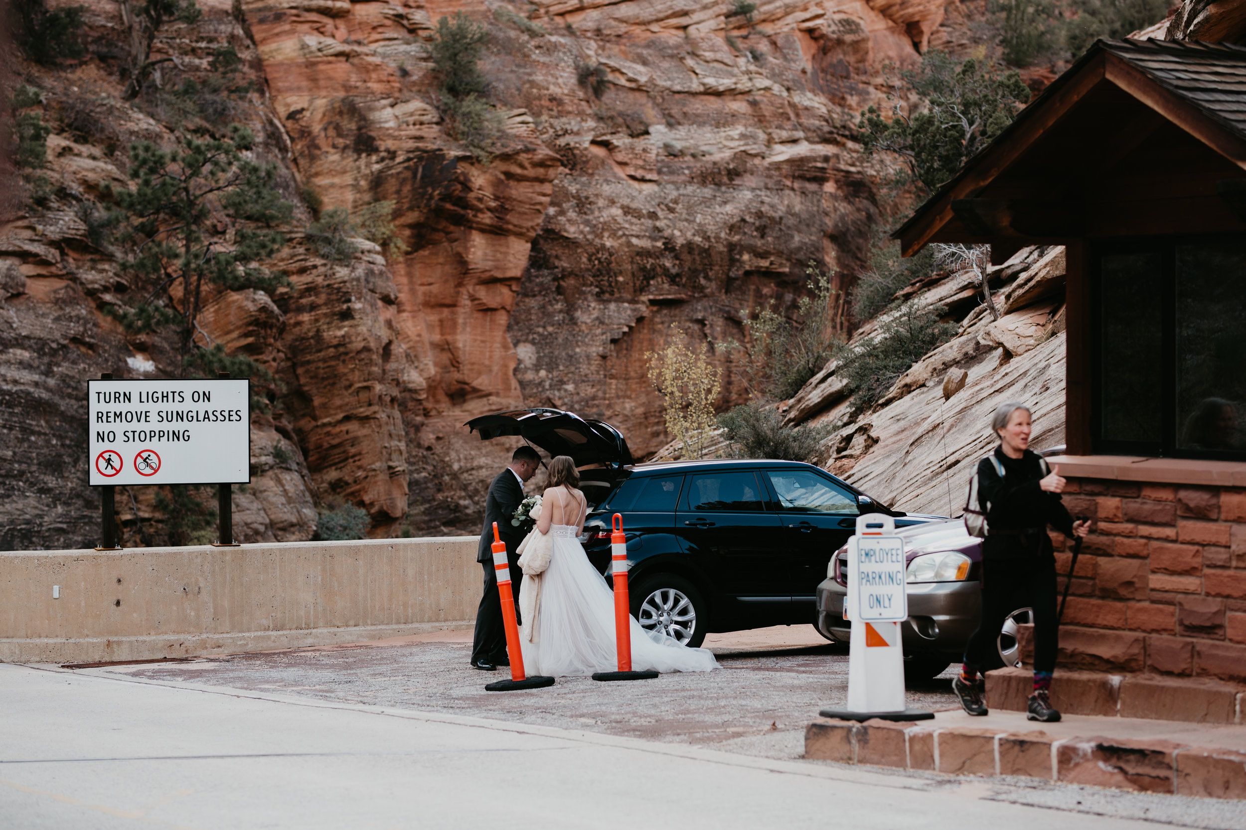 nicole-daacke-photography-zion-national-park-elopement-photographer-canyon-overlook-trail-elope-hiking-adventure-wedding-photos-fall-utah-red-rock-canyon-stgeorge-eloping-photographer-26.jpg