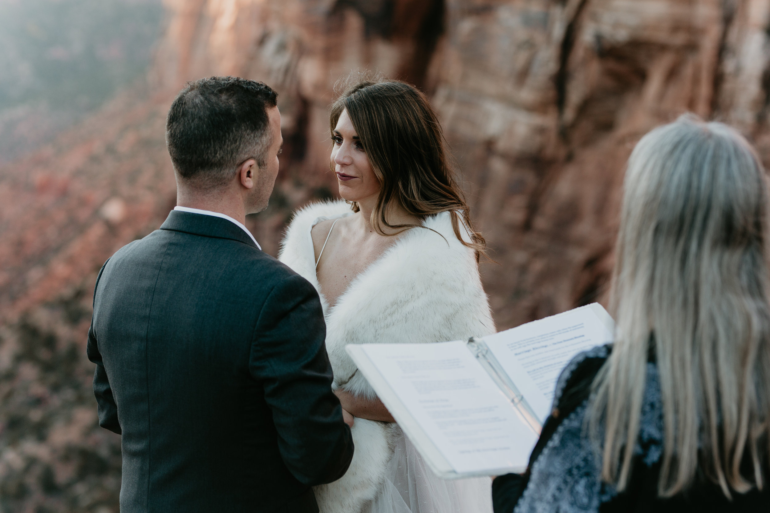 nicole-daacke-photography-zion-national-park-elopement-photographer-canyon-overlook-trail-elope-hiking-adventure-wedding-photos-fall-utah-red-rock-canyon-stgeorge-eloping-photographer-59.jpg