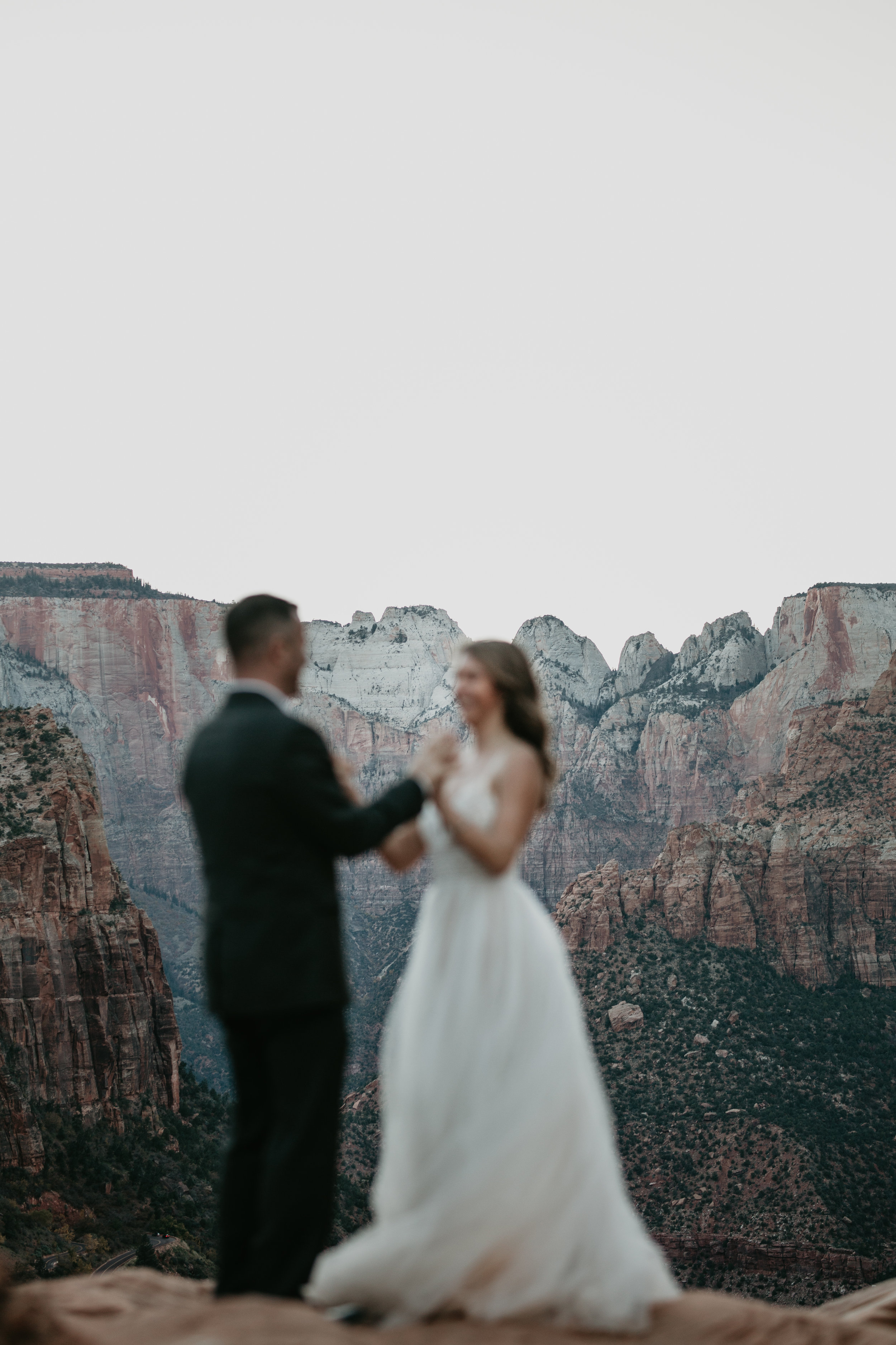 nicole-daacke-photography-zion-national-park-elopement-photographer-canyon-overlook-trail-elope-hiking-adventure-wedding-photos-fall-utah-red-rock-canyon-stgeorge-eloping-photographer-79.jpg