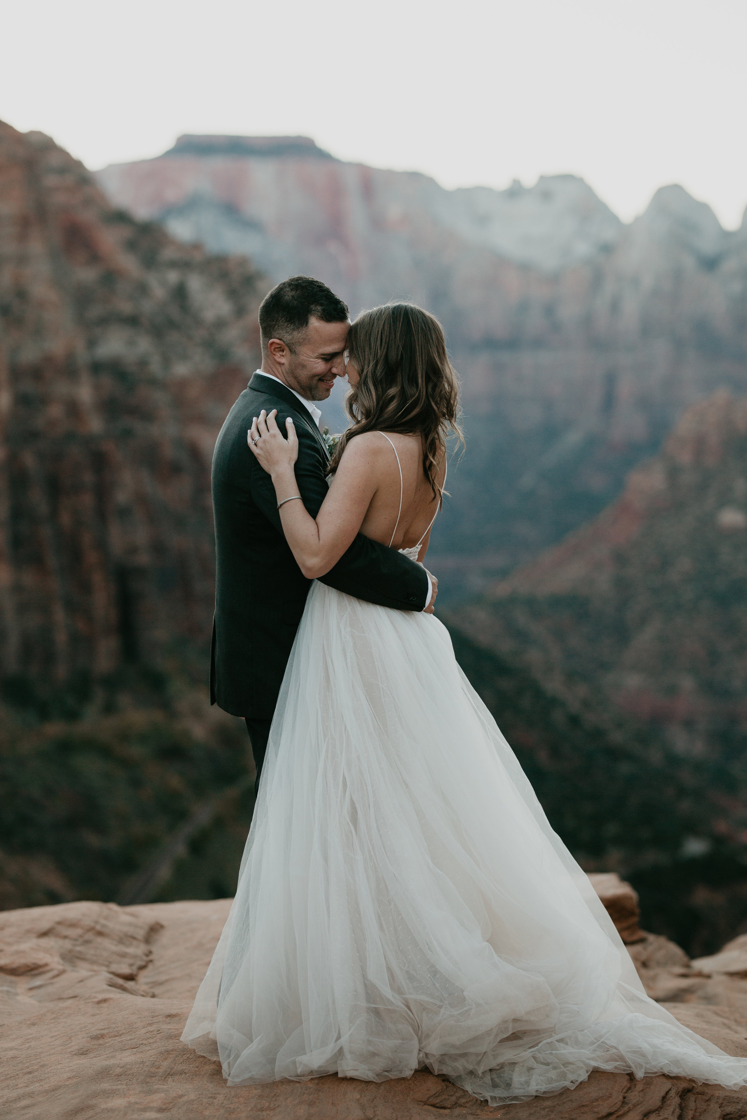 nicole-daacke-photography-zion-national-park-elopement-photographer-canyon-overlook-trail-elope-hiking-adventure-wedding-photos-fall-utah-red-rock-canyon-stgeorge-eloping-photographer-81.jpg